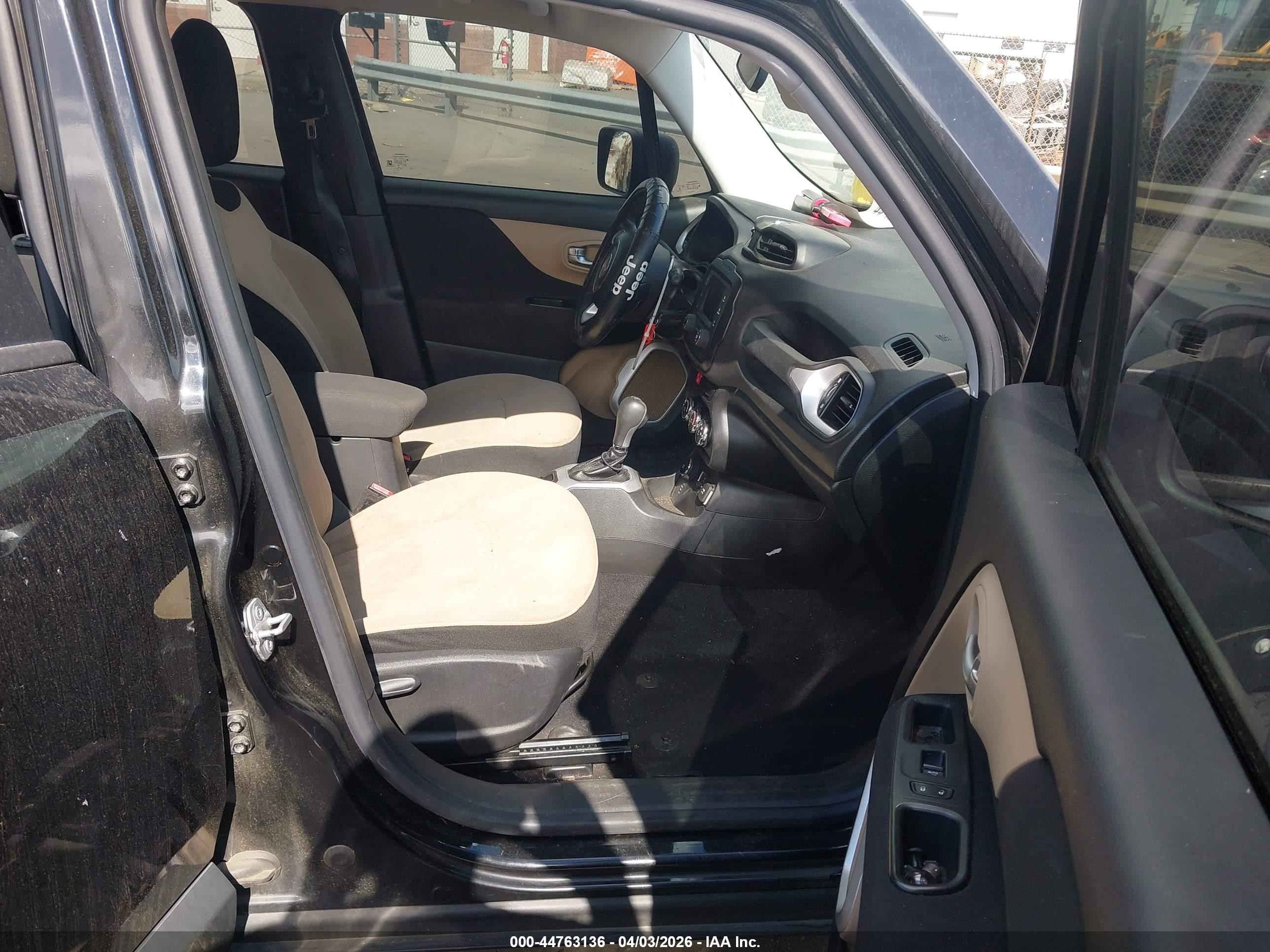 2015 Jeep Renegade Sport Black vin: ZACCJBAT9FPC20108