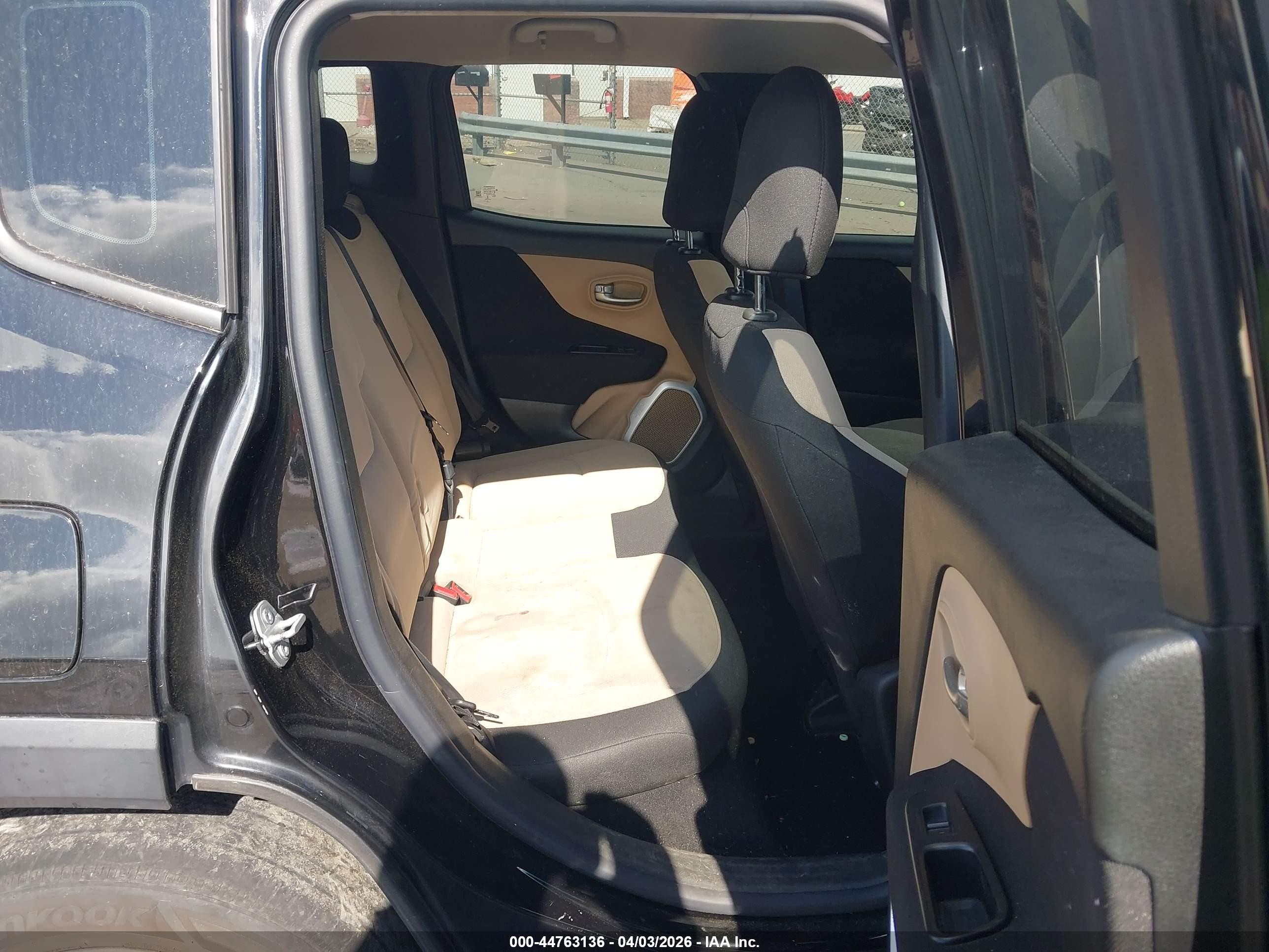 2015 Jeep Renegade Sport Black vin: ZACCJBAT9FPC20108