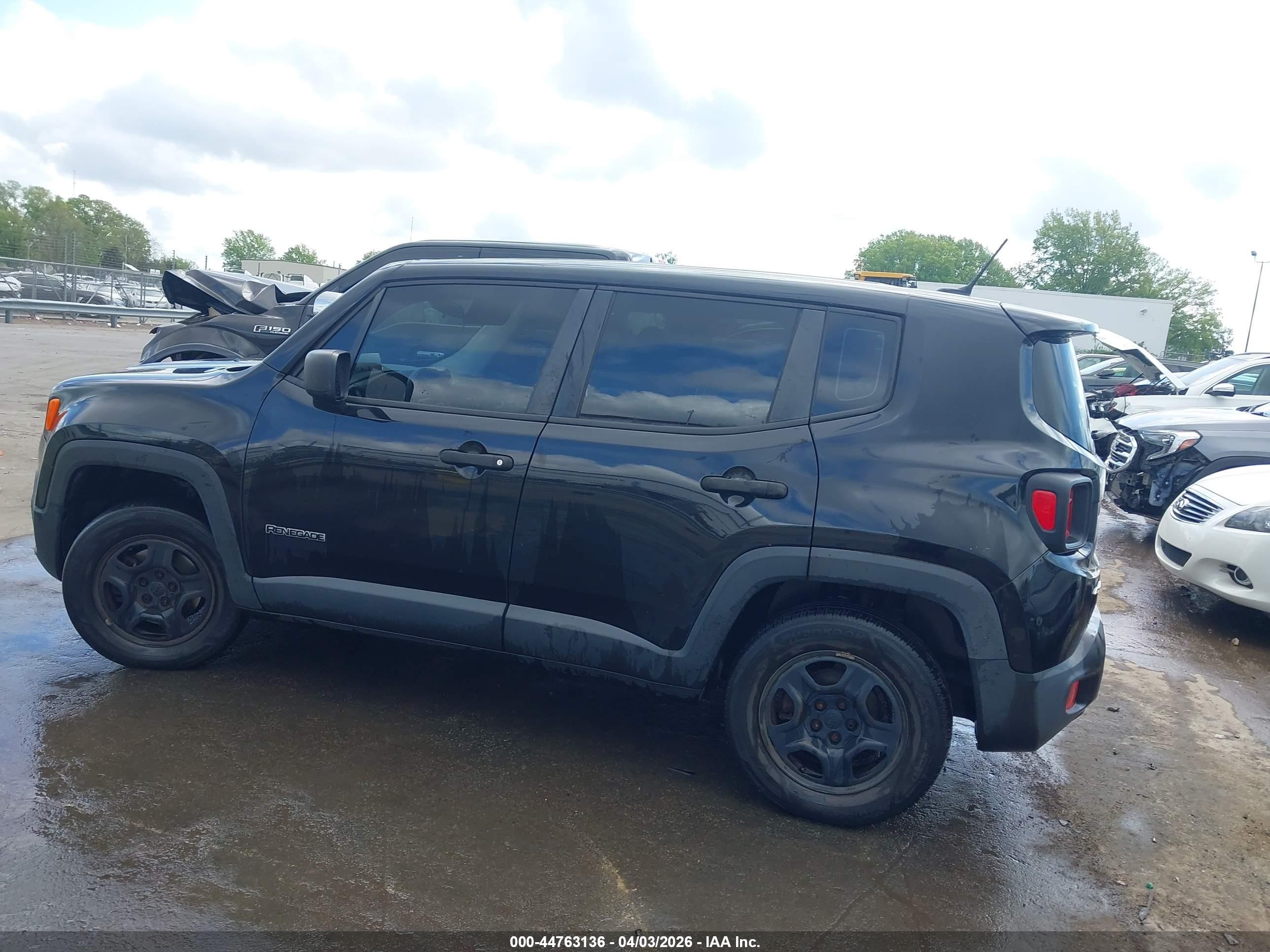 2015 Jeep Renegade Sport Black vin: ZACCJBAT9FPC20108