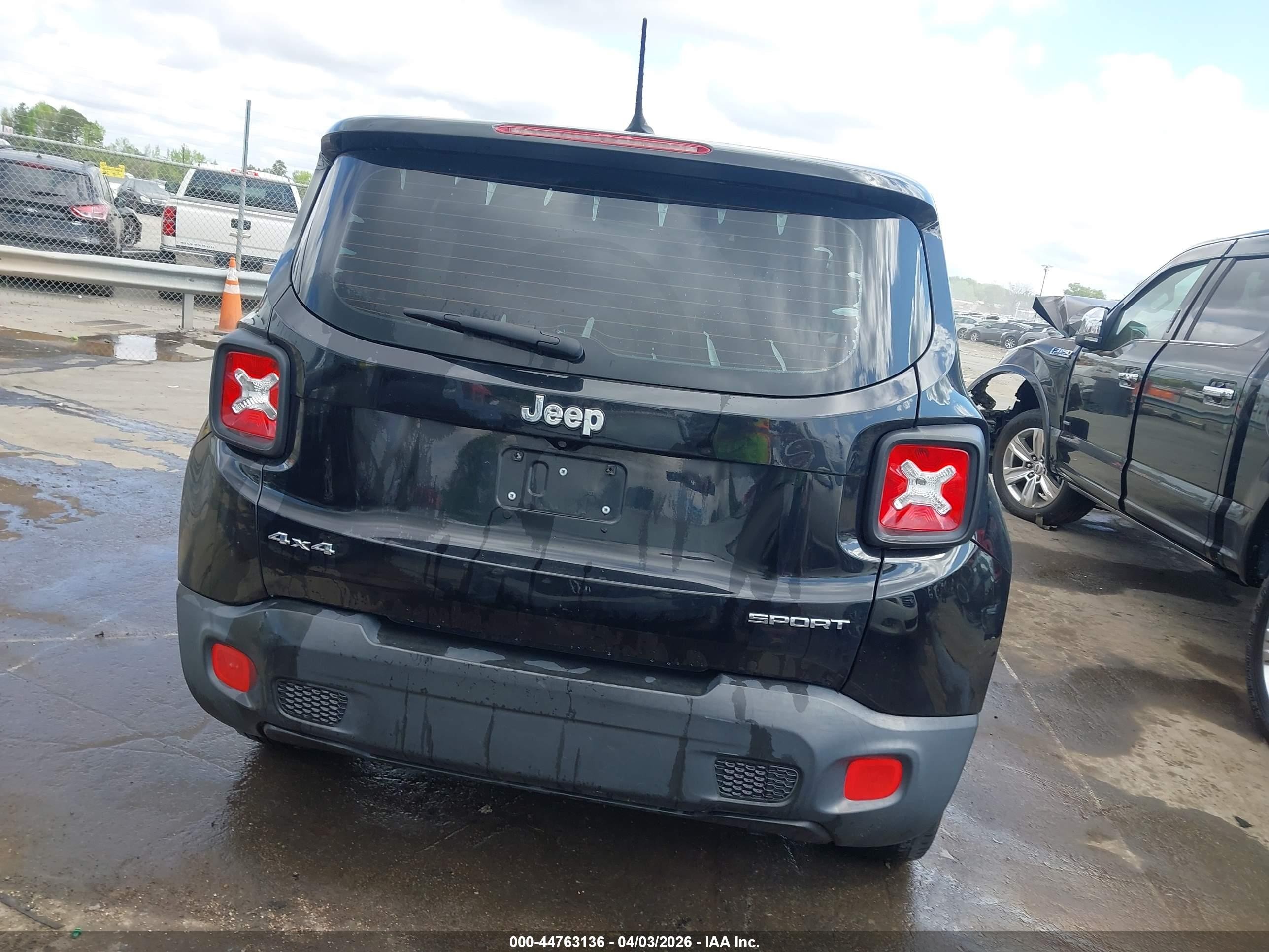2015 Jeep Renegade Sport Black vin: ZACCJBAT9FPC20108