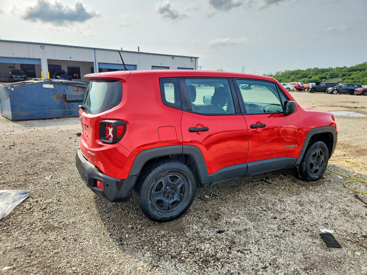 2015 Jeep Renegade Sport Red vin: ZACCJBATXFPB24021