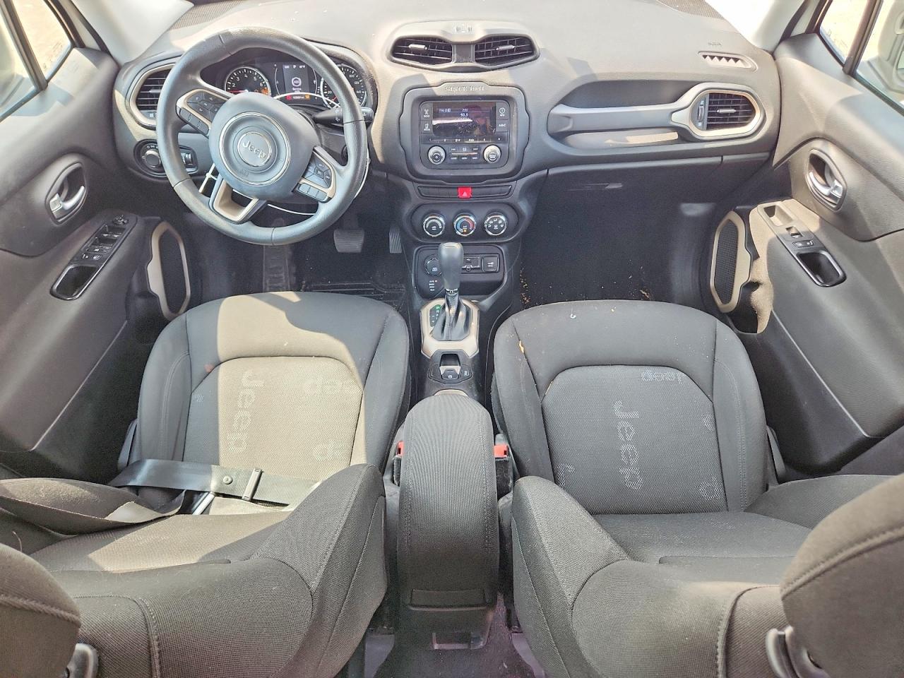 2015 Jeep Renegade Sport White vin: ZACCJBATXFPB50442
