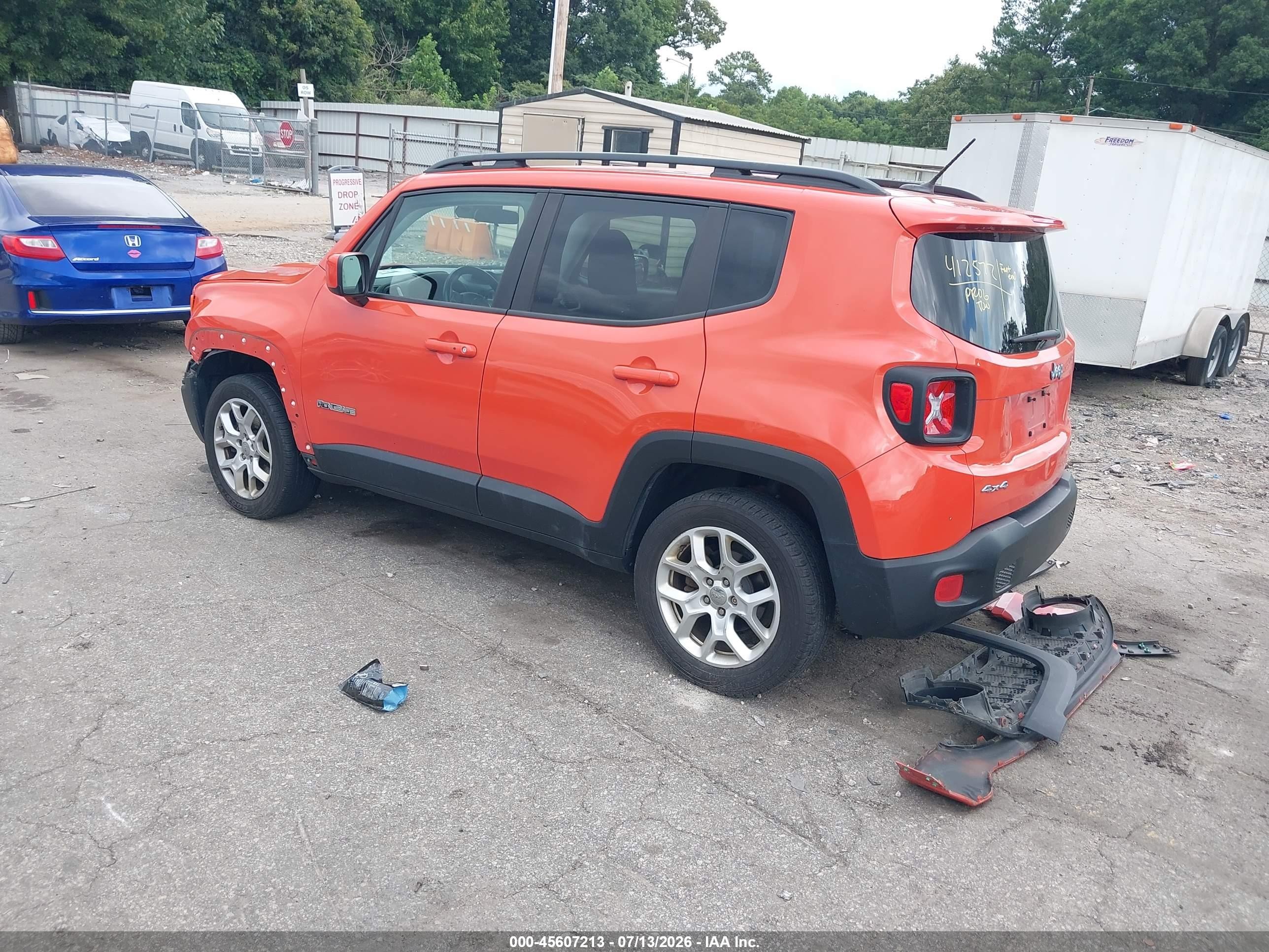2017 Jeep Renegade Latitude Orange vin: ZACCJBBB0HPF22556