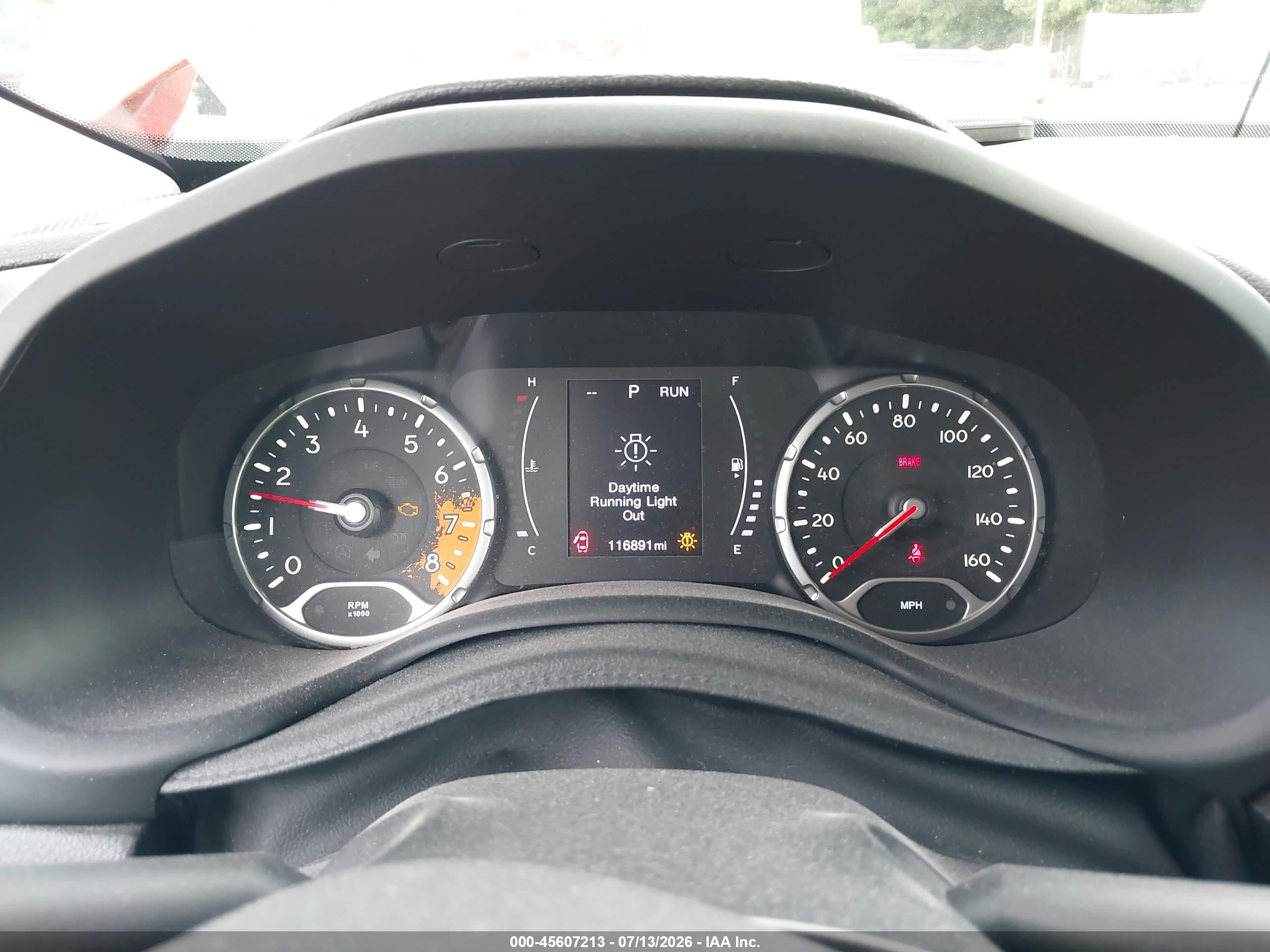 2017 Jeep Renegade Latitude Orange vin: ZACCJBBB0HPF22556