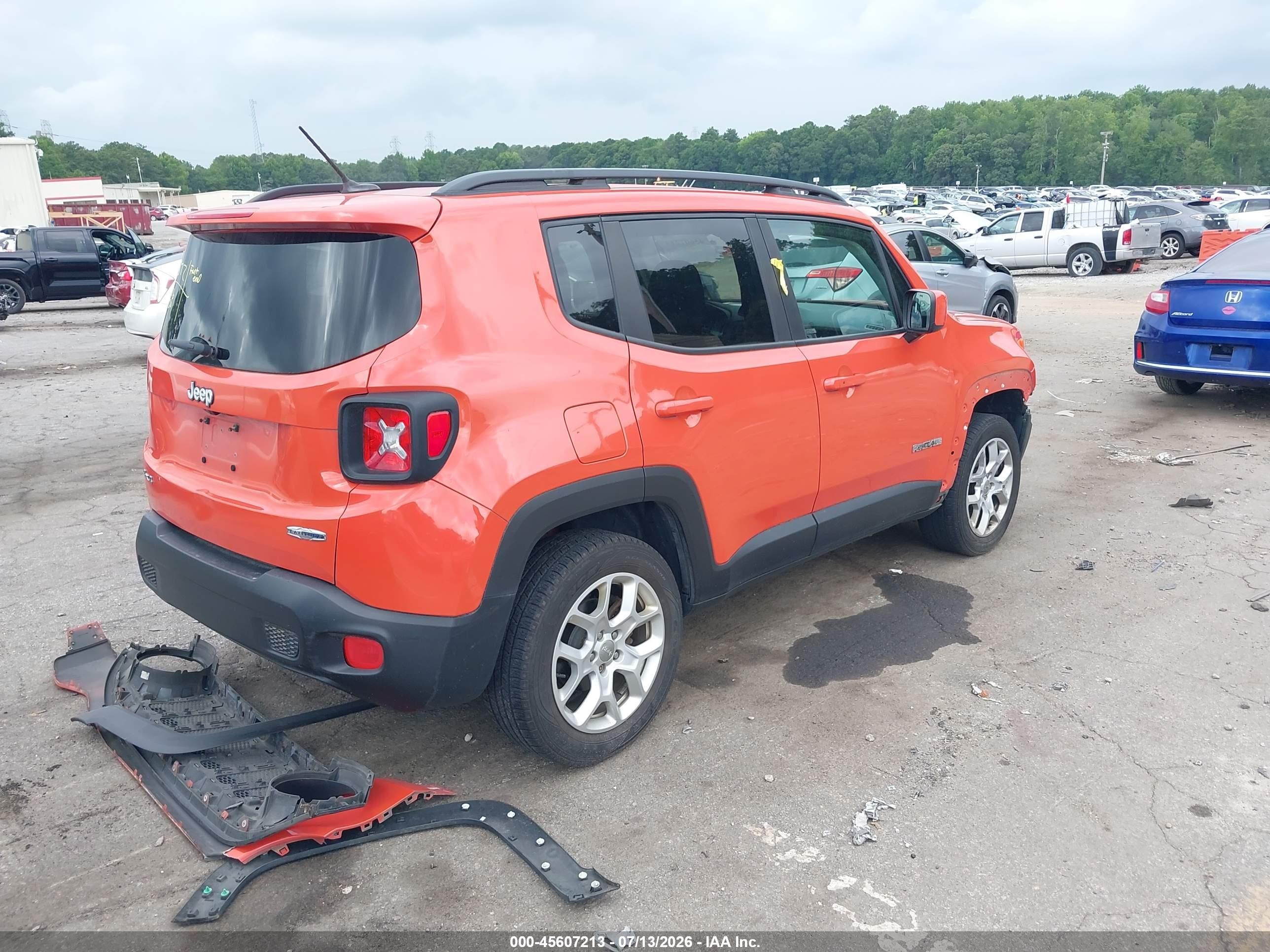 2017 Jeep Renegade Latitude Orange vin: ZACCJBBB0HPF22556