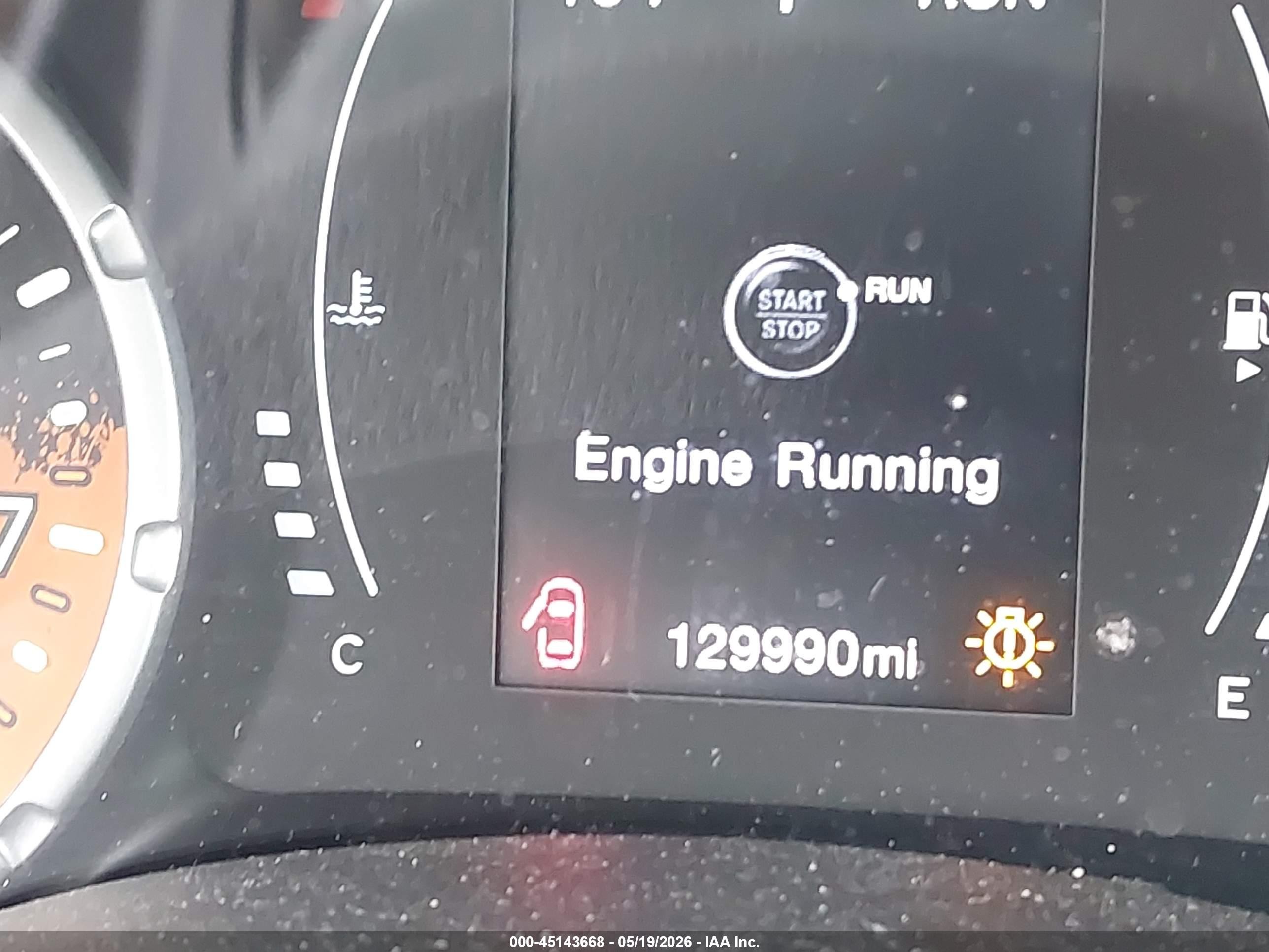 2017 Jeep Renegade Latitude 4x4 Красный vin: ZACCJBBB1HPE97666