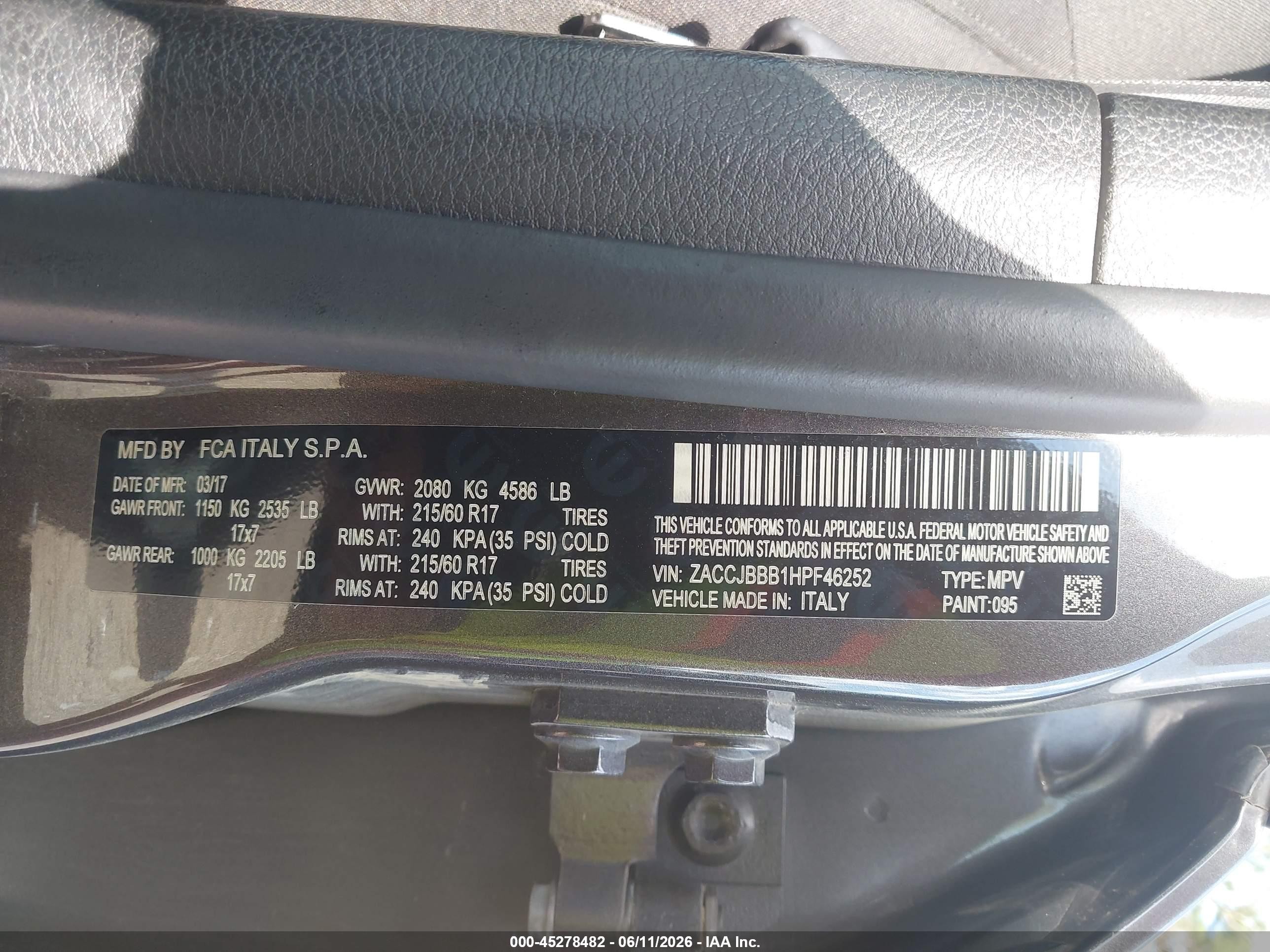 2017 Jeep Renegade Latitude 4x4 Gray vin: ZACCJBBB1HPF46252