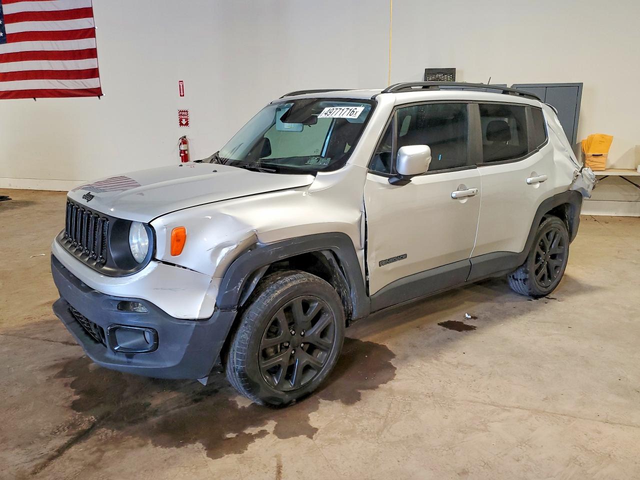 2017 Jeep Renegade Latitude Silver vin: ZACCJBBB2HPF33834
