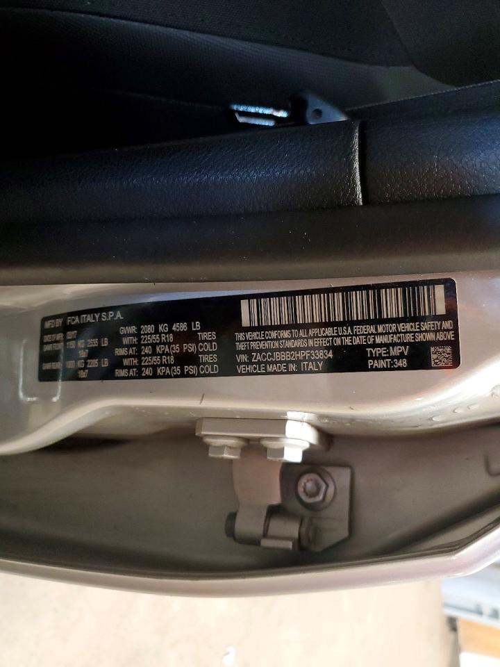 2017 Jeep Renegade Latitude Silver vin: ZACCJBBB2HPF33834