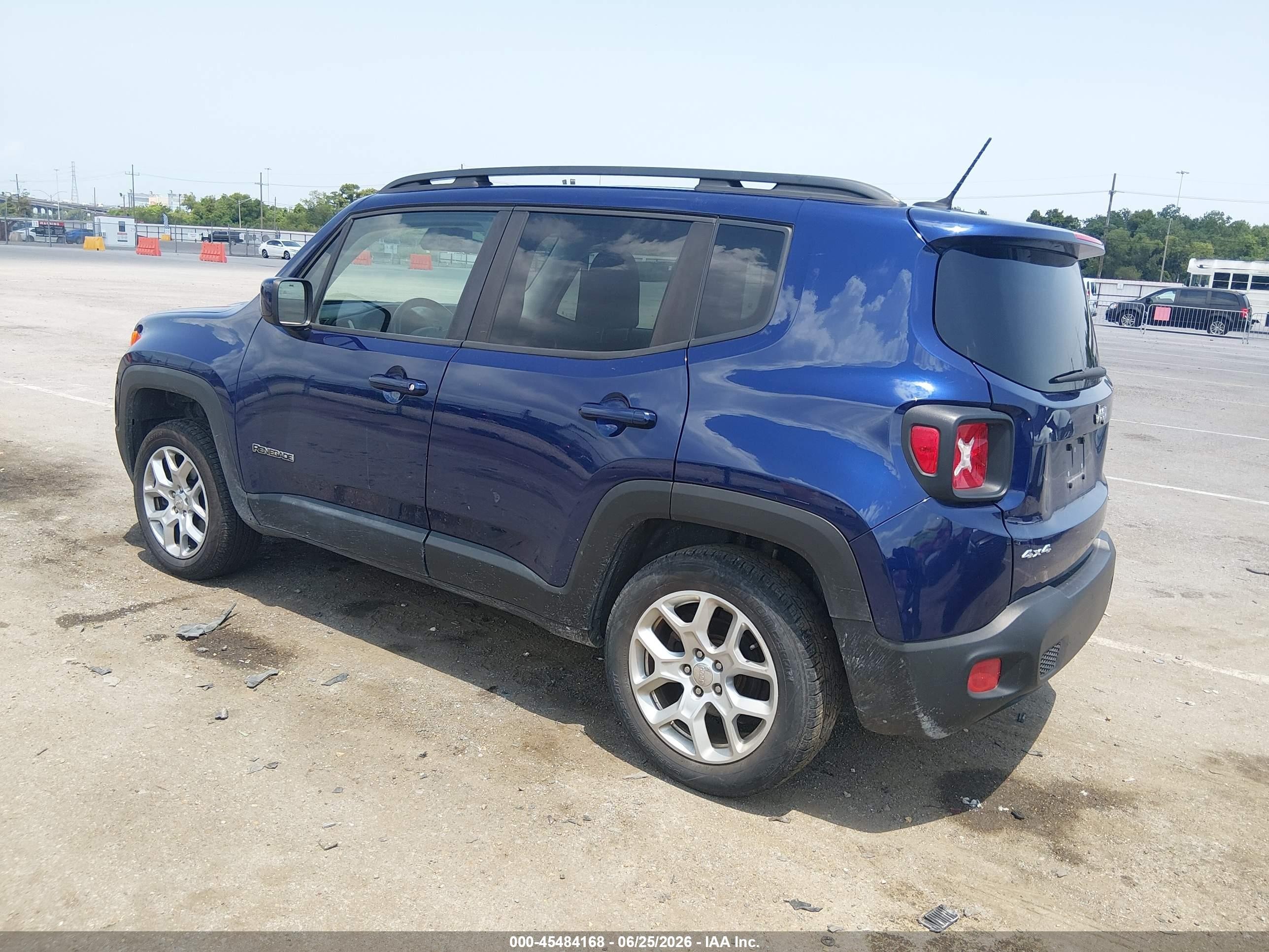 2017 Jeep Renegade Latitude Blue vin: ZACCJBBB2HPG39412
