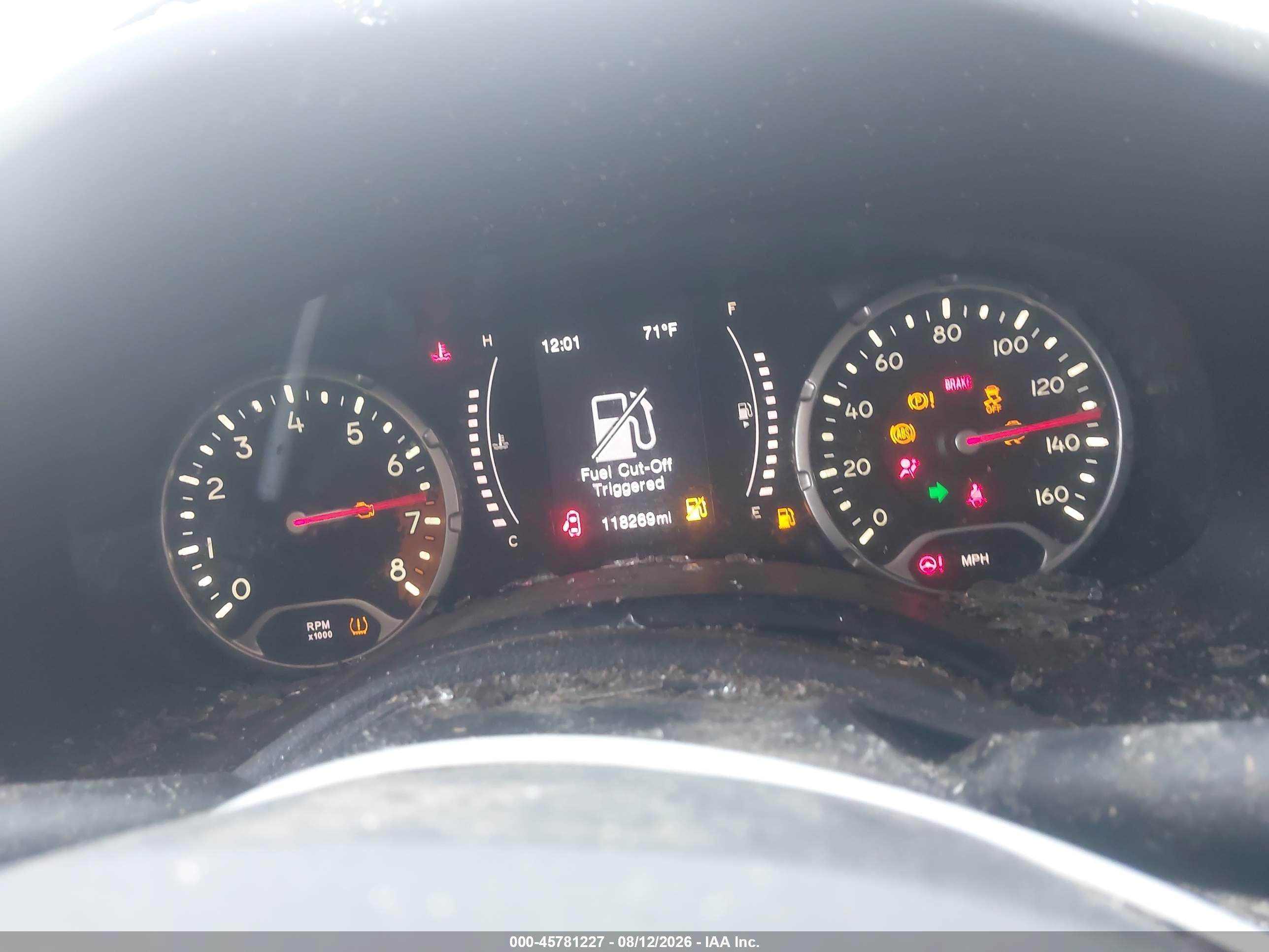 2015 Jeep Renegade Latitude White vin: ZACCJBBH0FPB68208