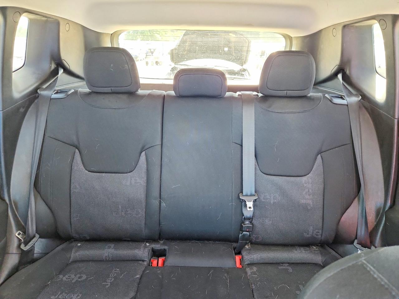 2015 Jeep Renegade Latitude Blue vin: ZACCJBBH0FPB68585