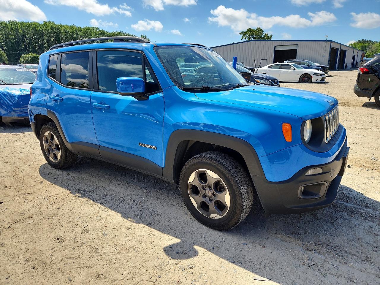 2015 Jeep Renegade Latitude Blue vin: ZACCJBBH0FPB68585
