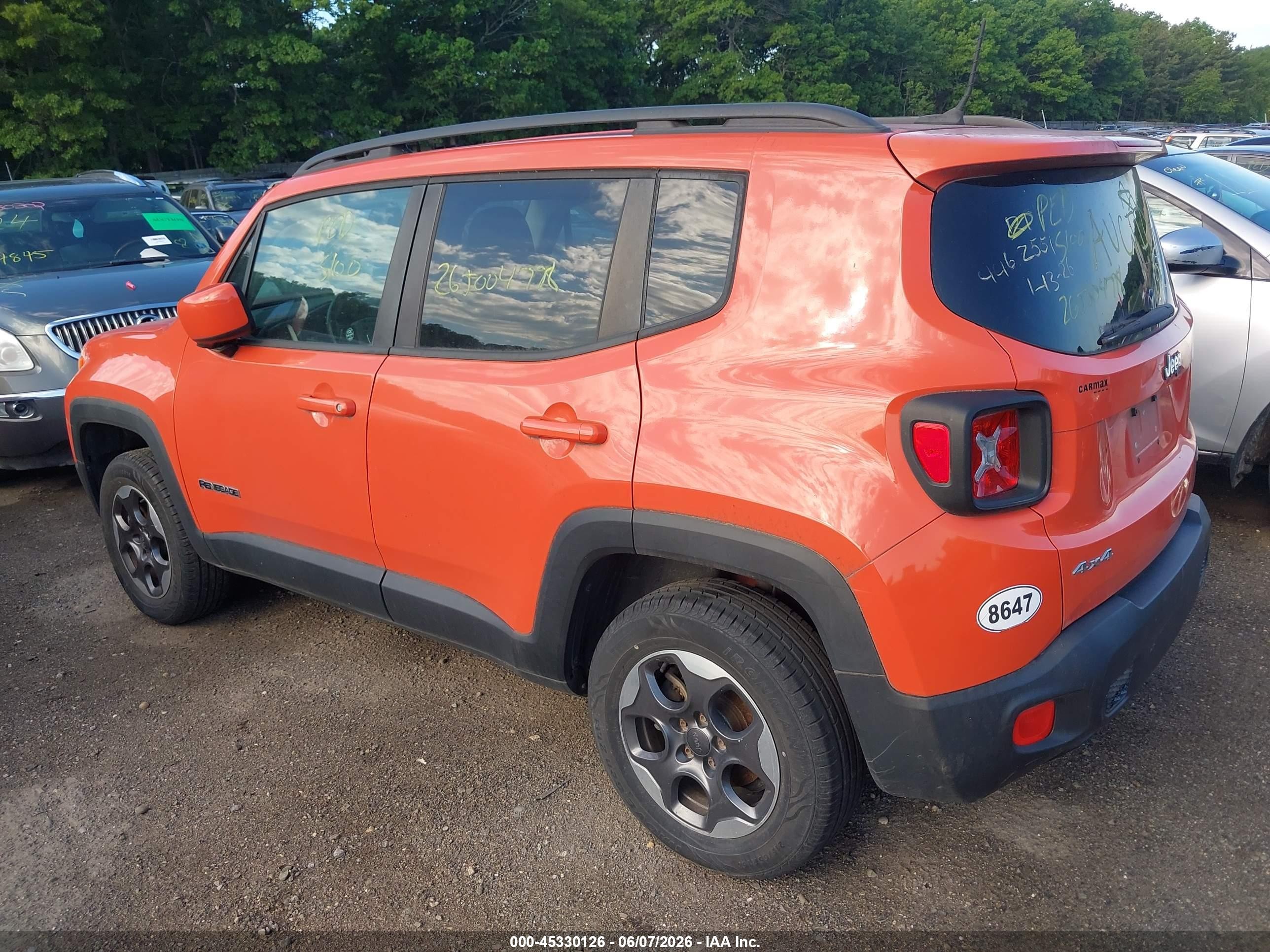 2015 Jeep Renegade Latitude Оранжевый vin: ZACCJBBH3FPB77508