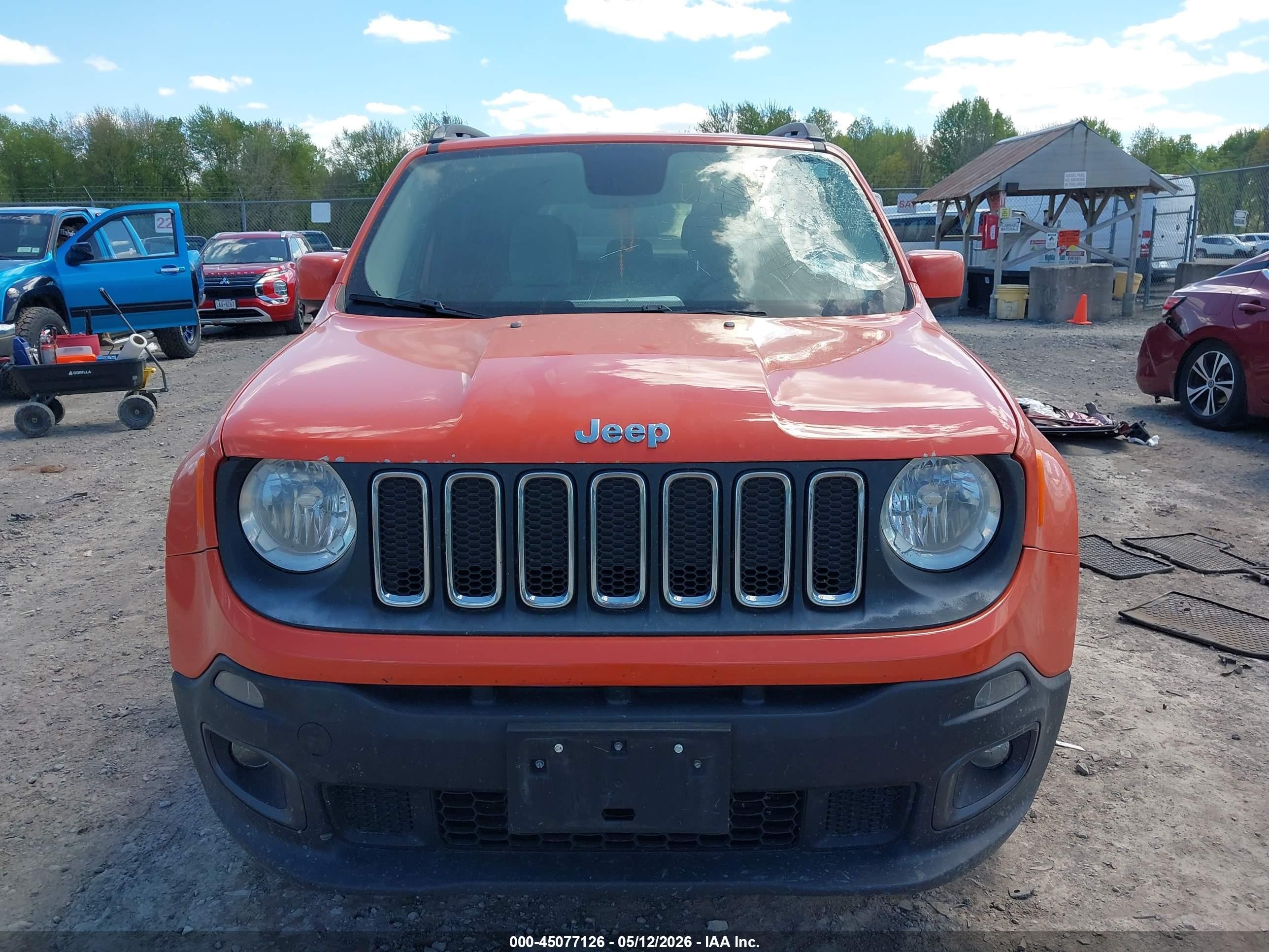 2015 Jeep Renegade Latitude Orange vin: ZACCJBBH7FPC20747