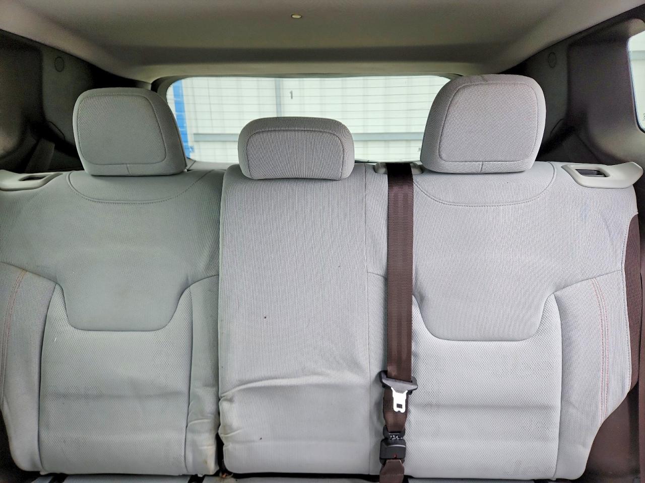 2015 Jeep Renegade Latitude Black vin: ZACCJBBH7FPC31182