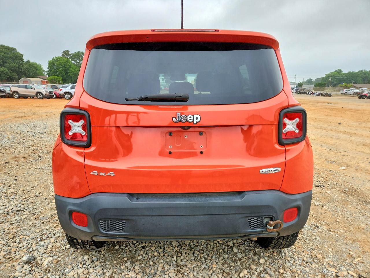 2015 Jeep Renegade Latitude (us-mex.), North(can) Orange vin: ZACCJBBH7FPC31201