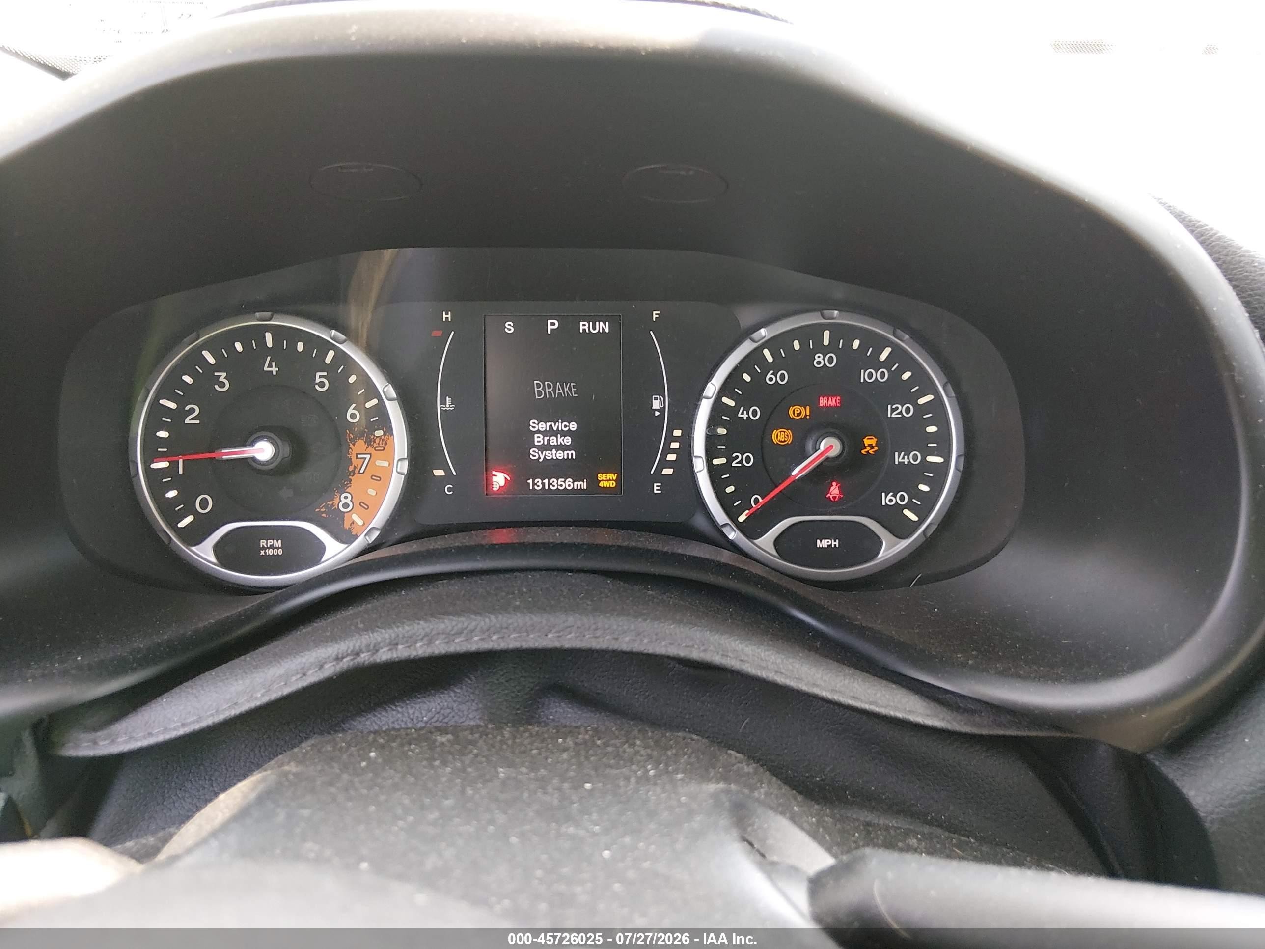 2015 Jeep Renegade Latitude White vin: ZACCJBBT0FPB21806