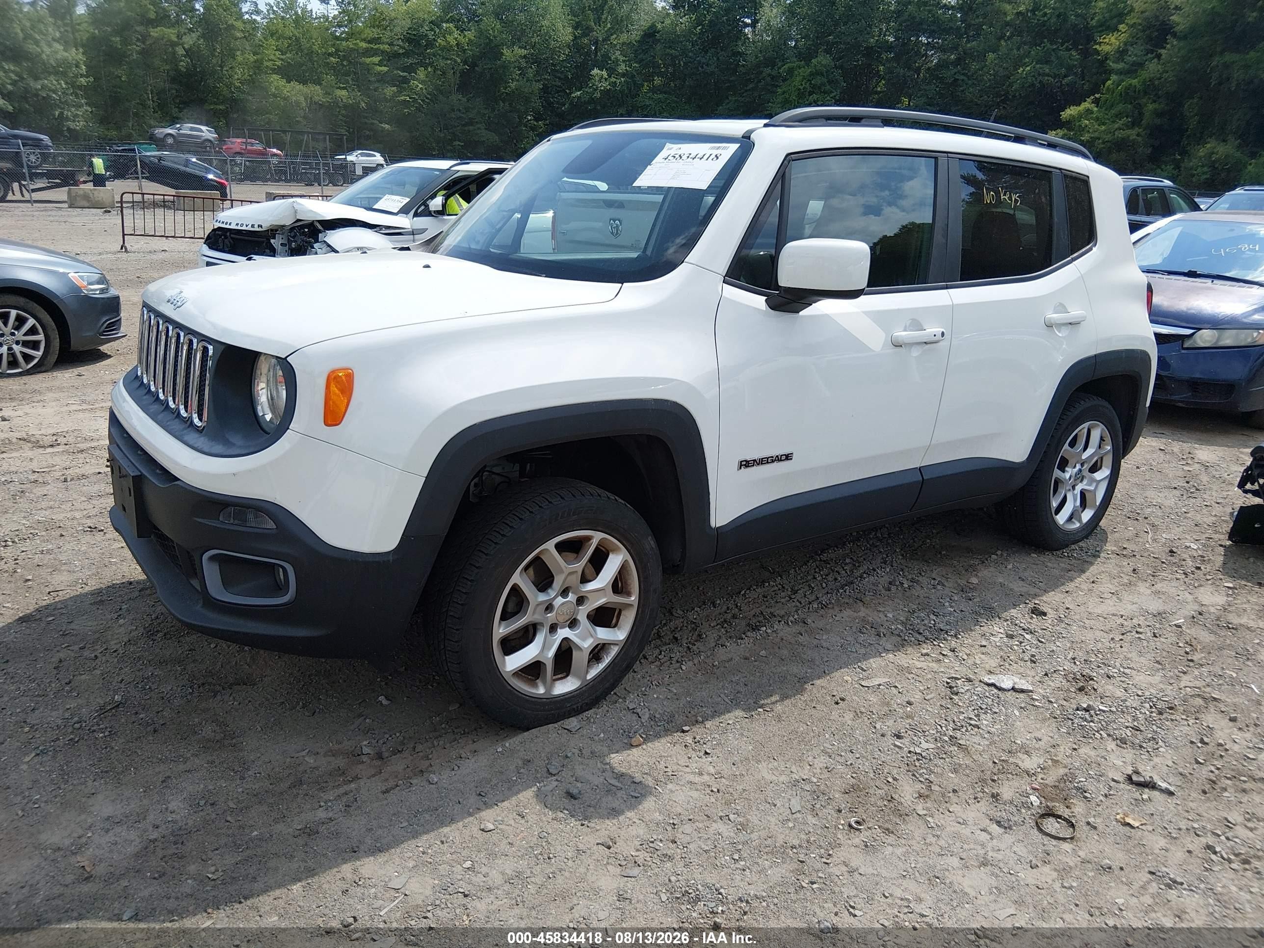 2015 Jeep Renegade Latitude Black vin: ZACCJBBT0FPB54725