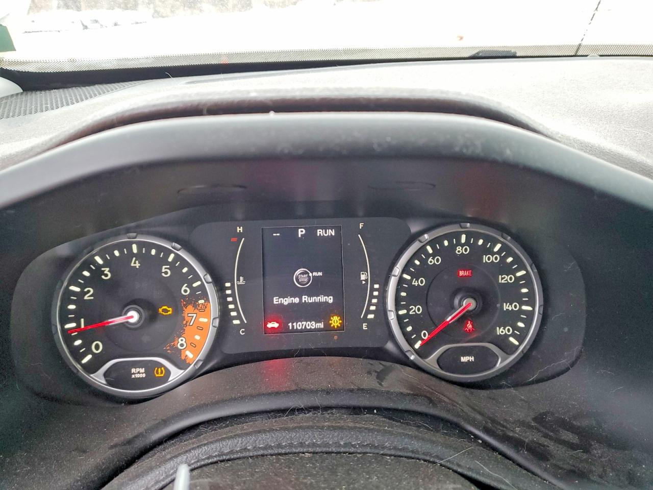 2015 Jeep Renegade Latitude Белый vin: ZACCJBBT0FPB59739
