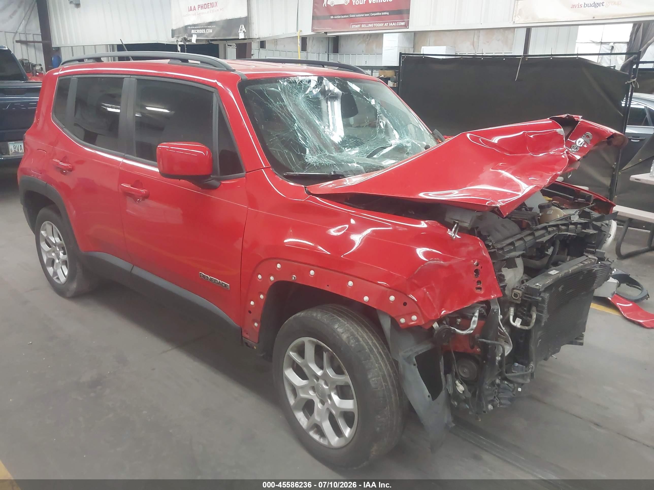 2015 Jeep Renegade Latitude Red vin: ZACCJBBT0FPB67196