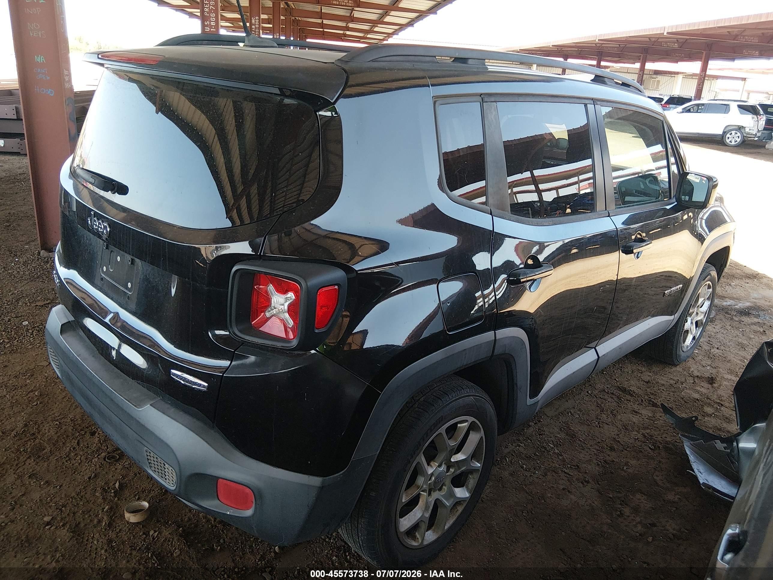 2015 Jeep Renegade Latitude Black vin: ZACCJBBT0FPB67873