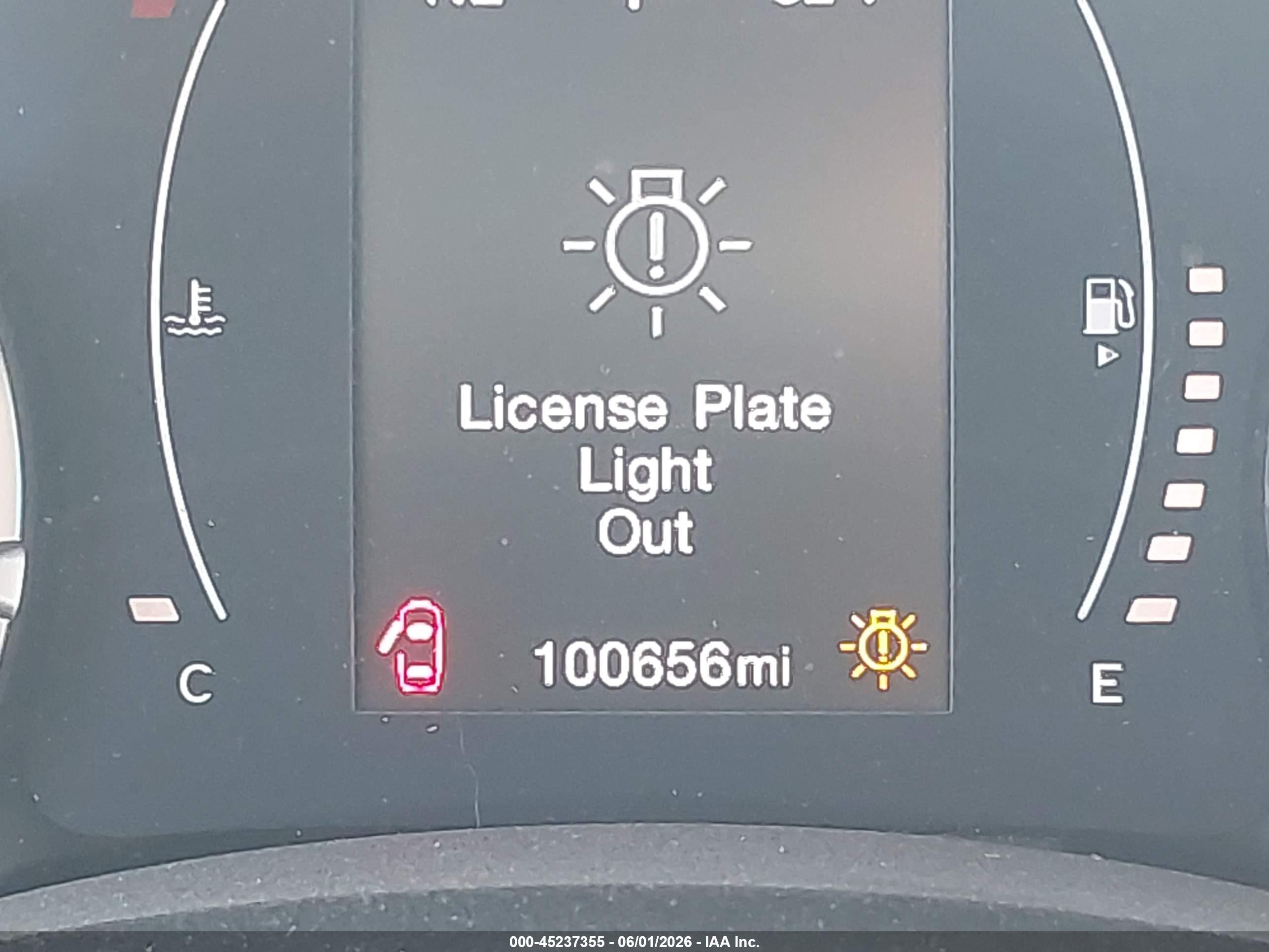 2015 Jeep Renegade Latitude Black vin: ZACCJBBT0FPB71866