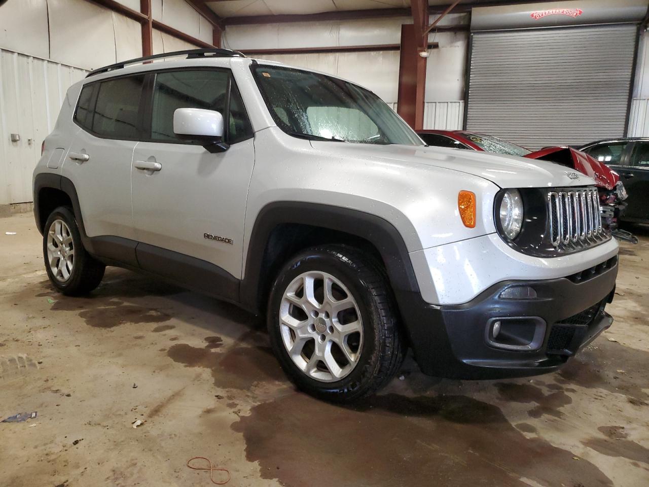 2015 Jeep Renegade Latitude Silver vin: ZACCJBBT0FPB72222