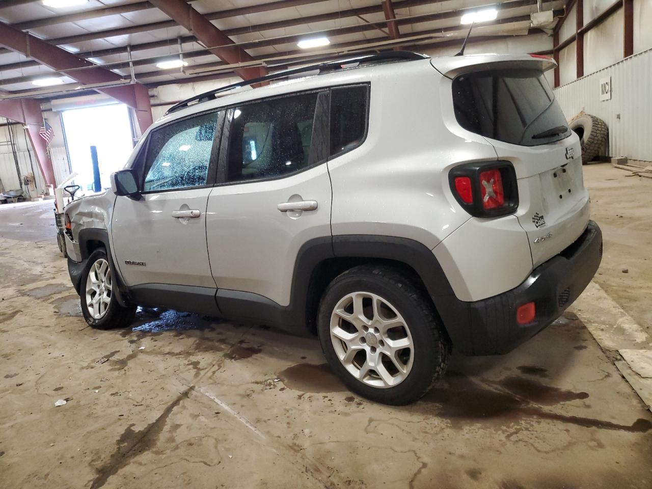 2015 Jeep Renegade Latitude Silver vin: ZACCJBBT0FPB72222