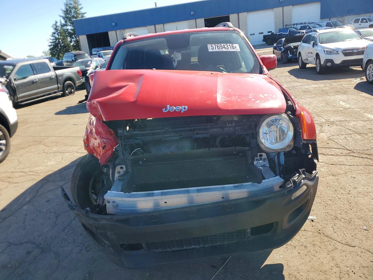2015 Jeep Renegade Latitude Красный vin: ZACCJBBT0FPB73126