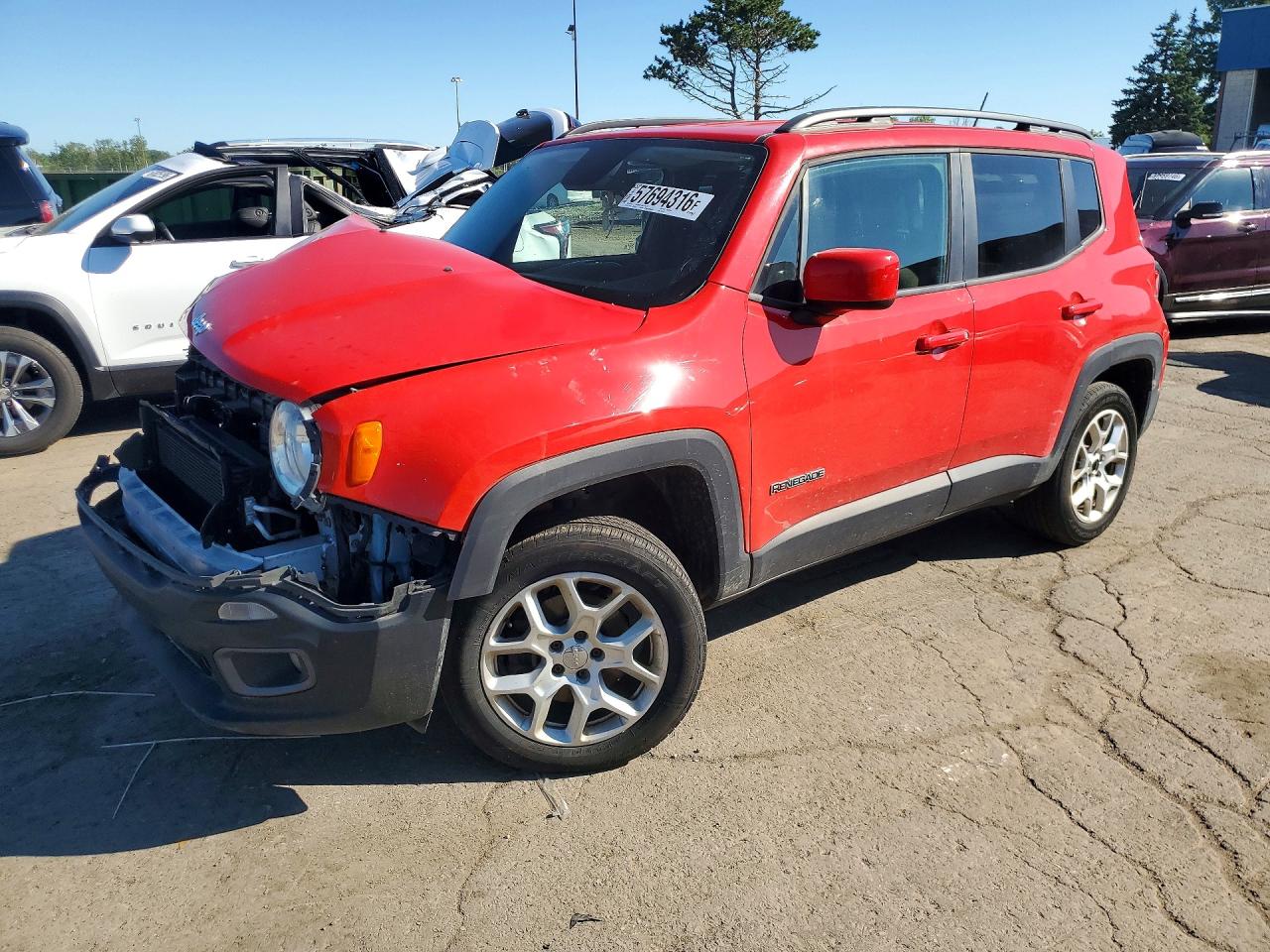 2015 Jeep Renegade Latitude Red vin: ZACCJBBT0FPB73126