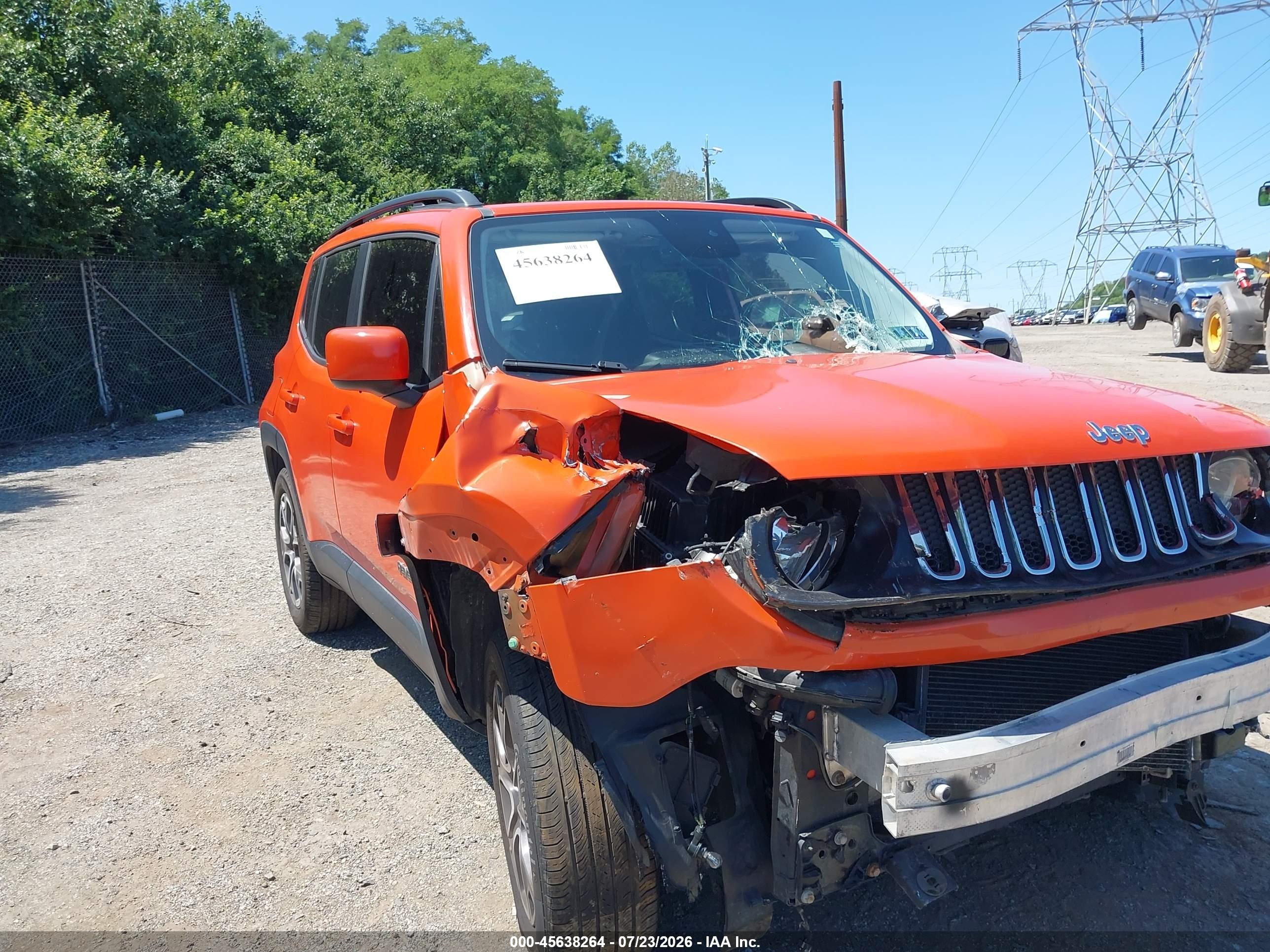 2015 Jeep Renegade Latitude Orange vin: ZACCJBBT0FPC28127