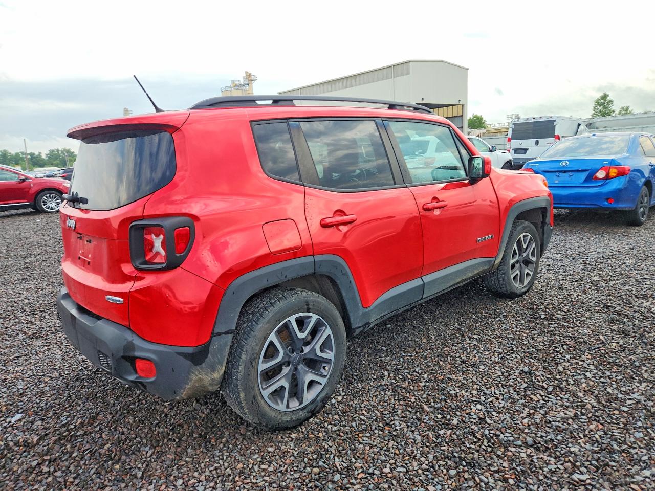 2015 Jeep Renegade Latitude Red vin: ZACCJBBT0FPC45364