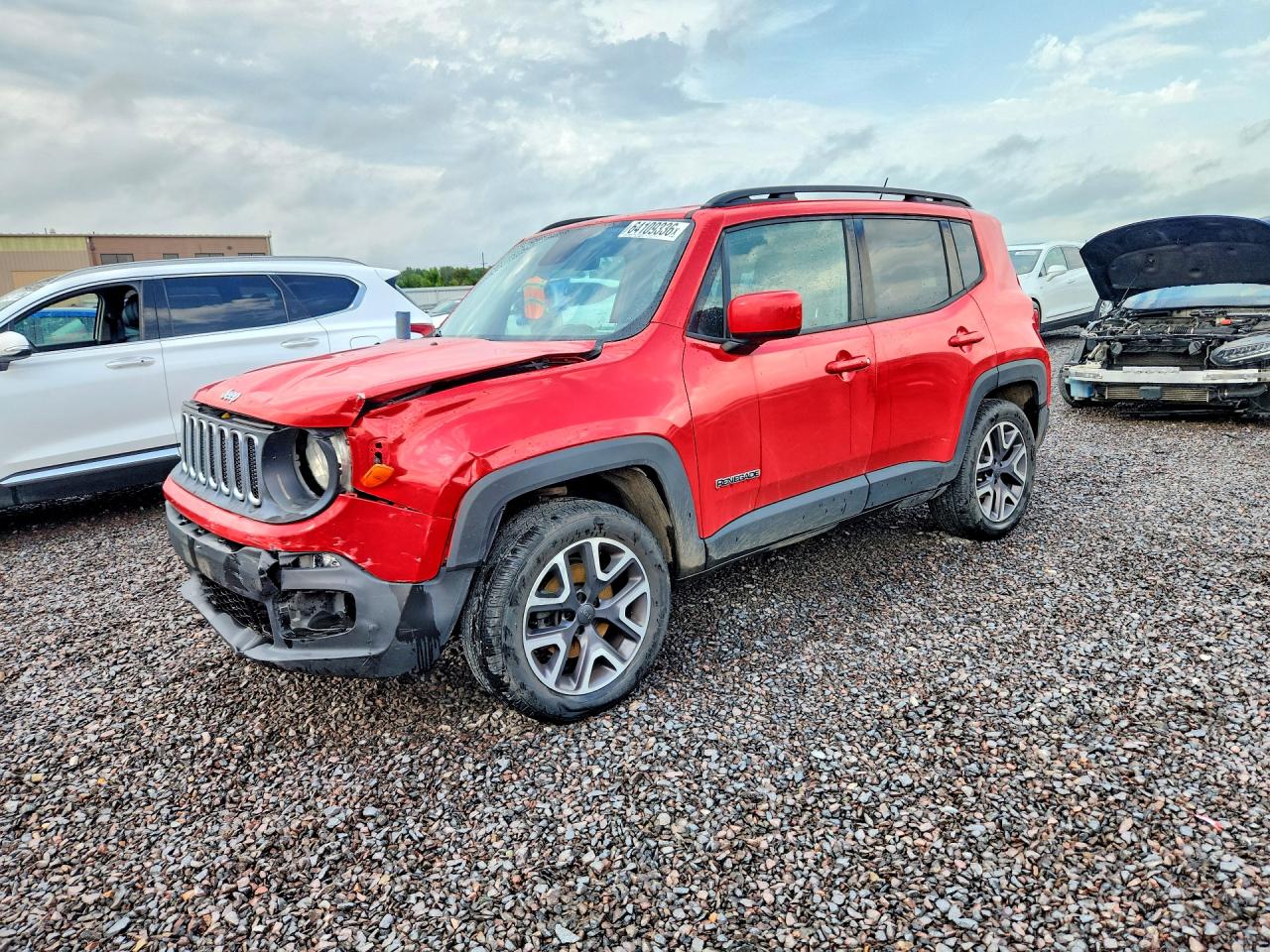2015 Jeep Renegade Latitude Red vin: ZACCJBBT0FPC45364