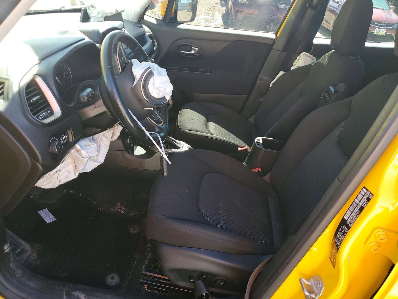 2016 Jeep Renegade Latitude Yellow vin: ZACCJBBT0GPD42873