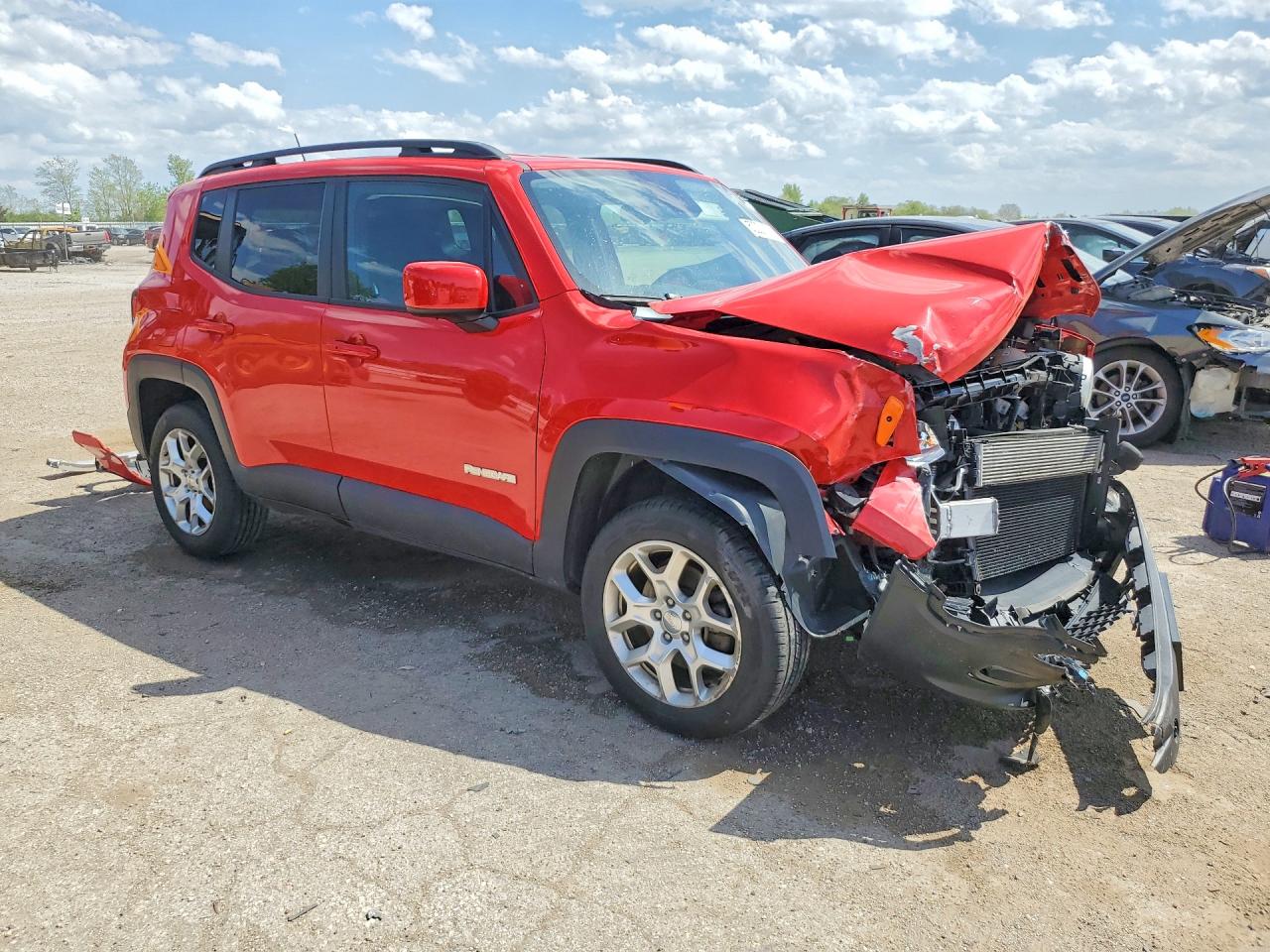 2016 Jeep Renegade Latitude Red vin: ZACCJBBT1GPC61879