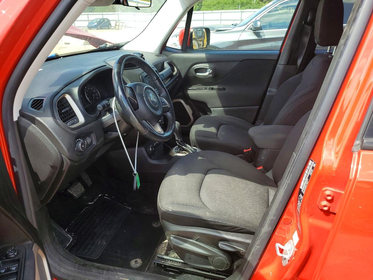 2016 Jeep Renegade Latitude Red vin: ZACCJBBT1GPC61879