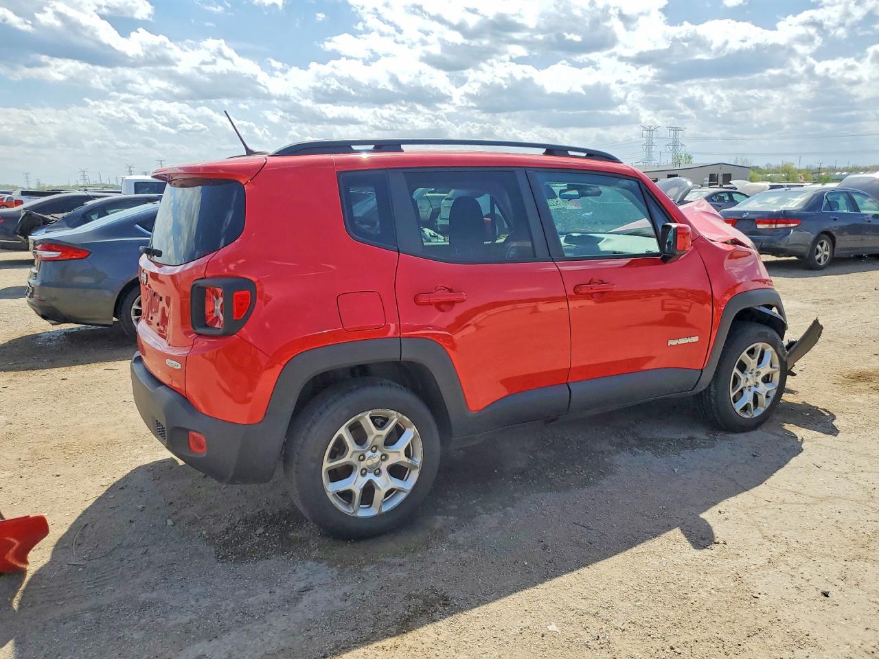 2016 Jeep Renegade Latitude Red vin: ZACCJBBT1GPC61879