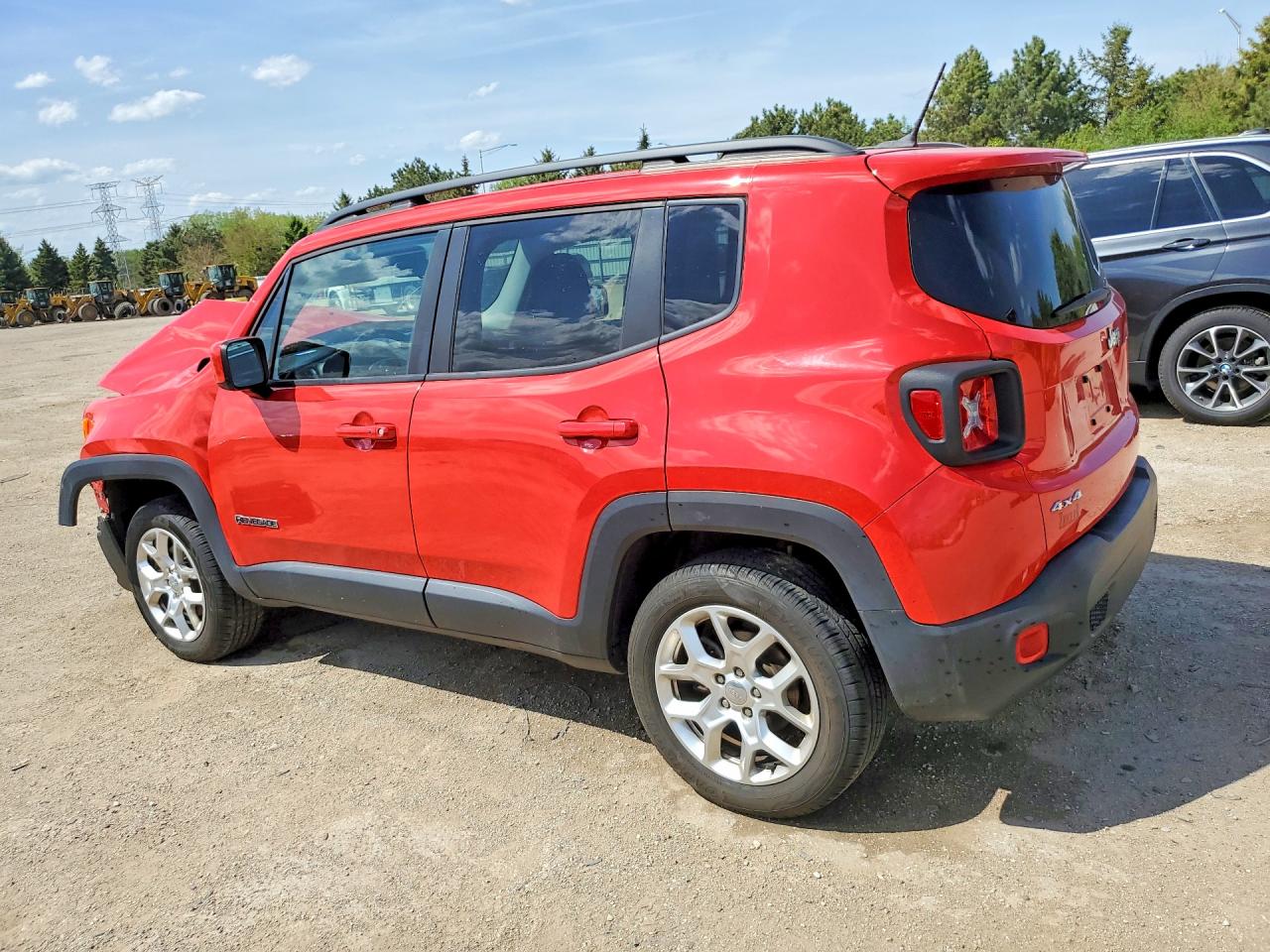 2016 Jeep Renegade Latitude Red vin: ZACCJBBT1GPC61879