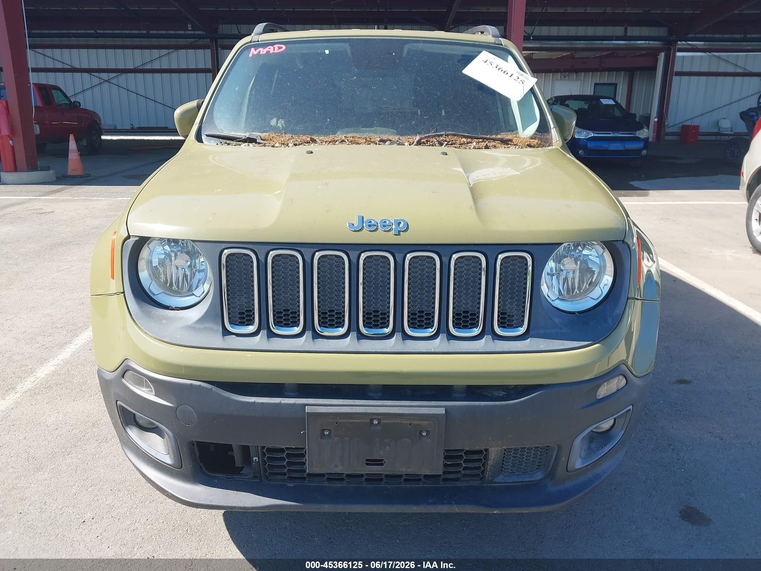 2015 Jeep Renegade Latitude Green vin: ZACCJBBT2FPB26604