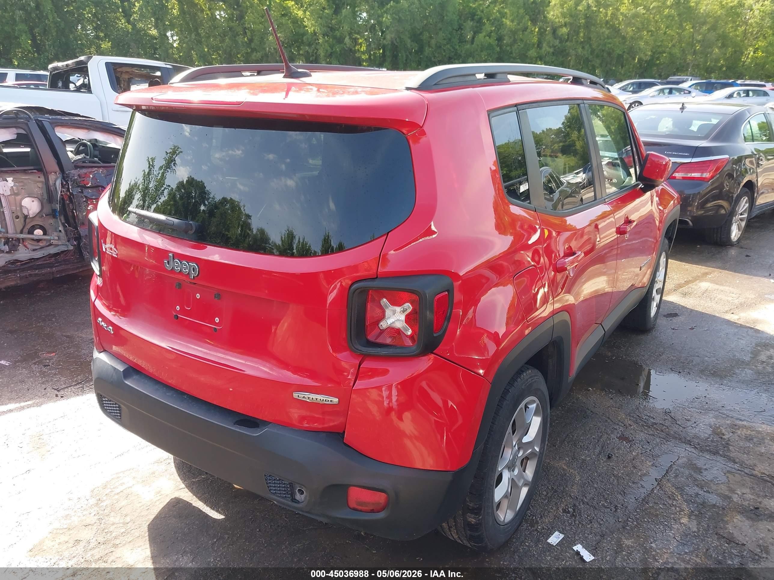 2015 Jeep Renegade Latitude Красный vin: ZACCJBBT3FPB88156