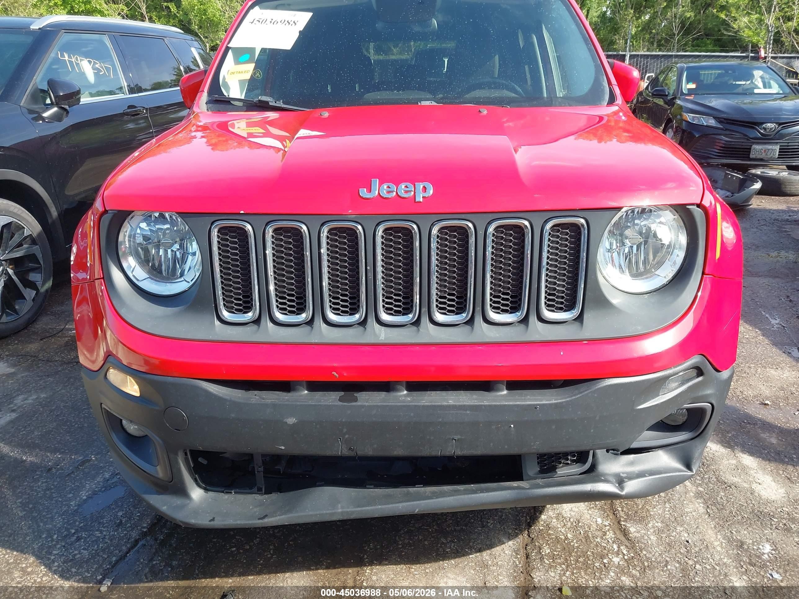 2015 Jeep Renegade Latitude Красный vin: ZACCJBBT3FPB88156