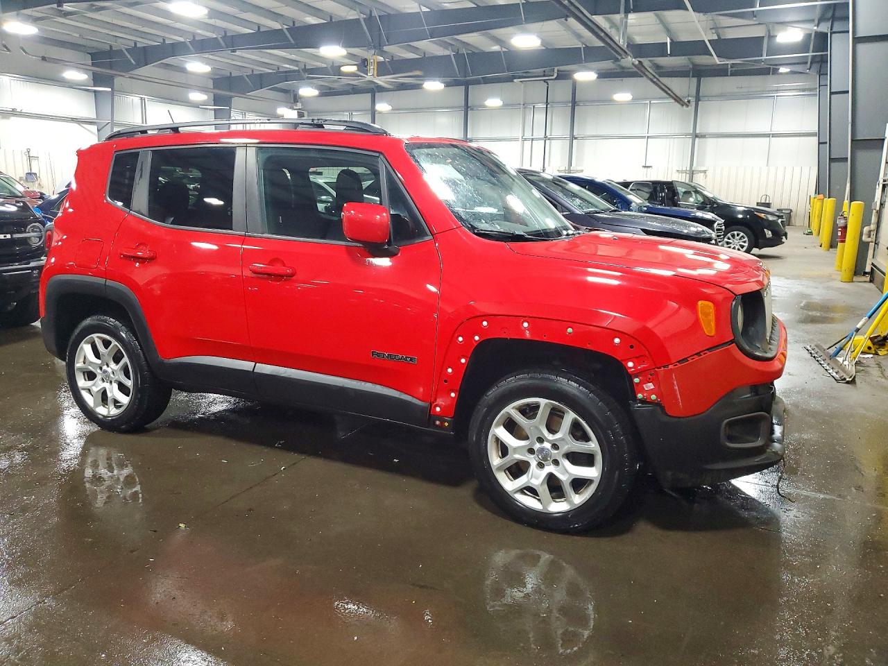 2015 Jeep Renegade Latitude Красный vin: ZACCJBBT3FPB97794