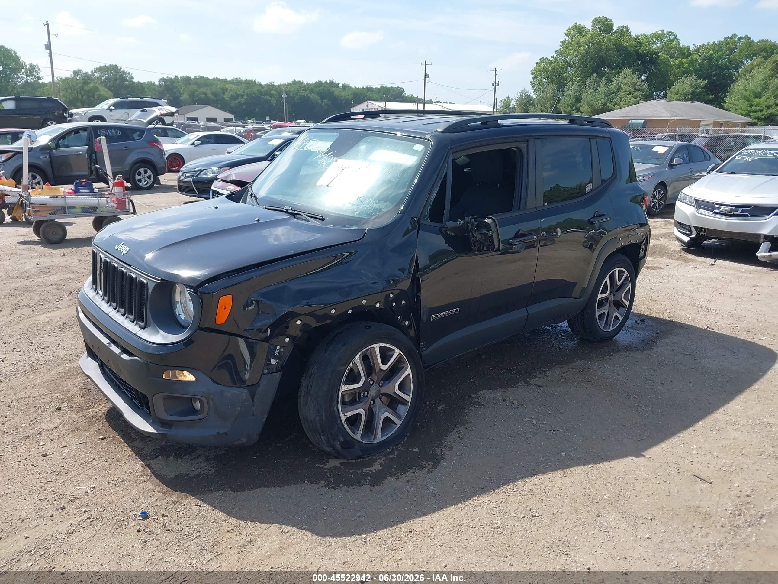 2015 Jeep Renegade Latitude Черный vin: ZACCJBBT6FPB83730
