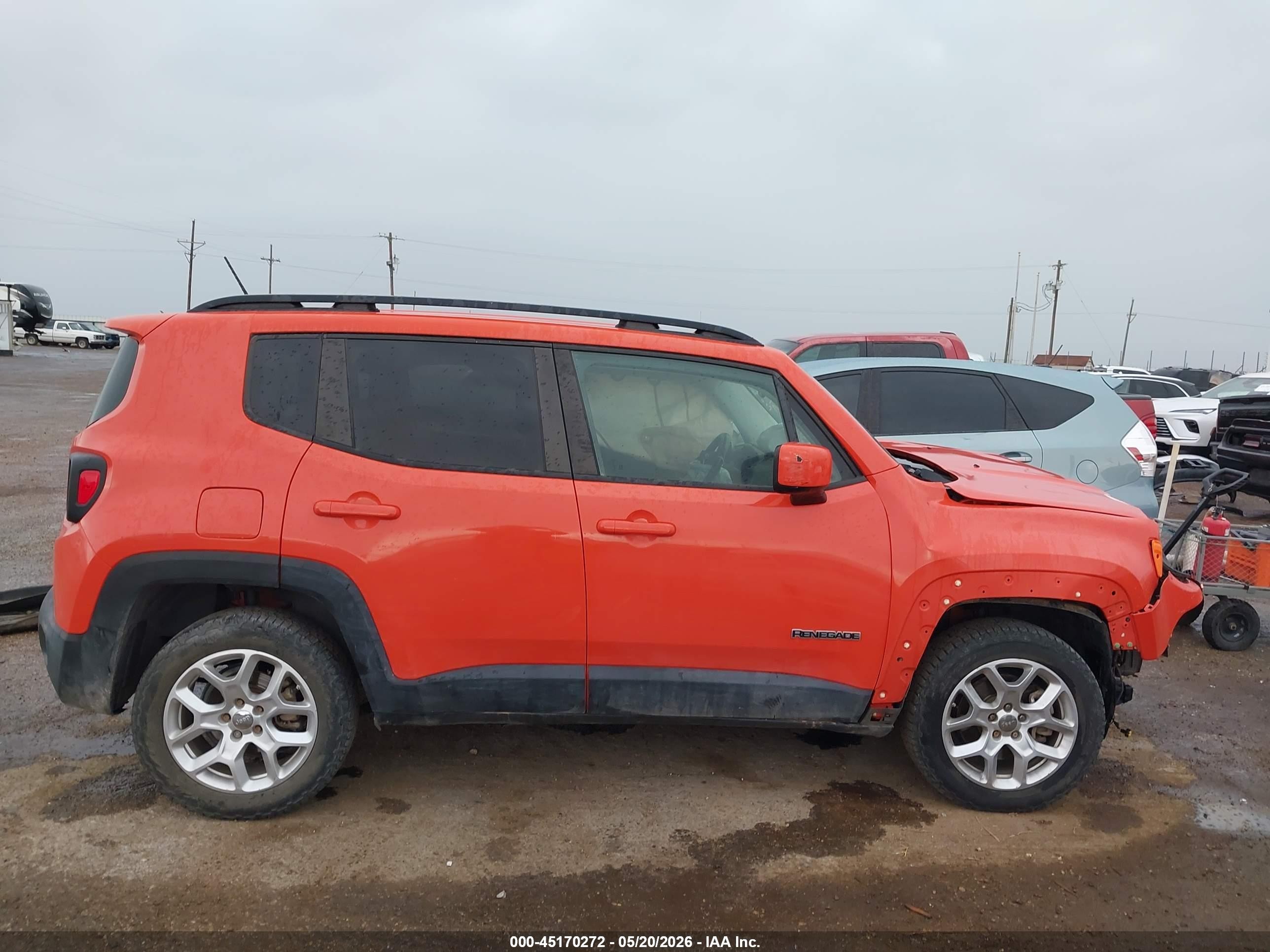2015 Jeep Renegade Latitude Orange vin: ZACCJBBT6FPC33977