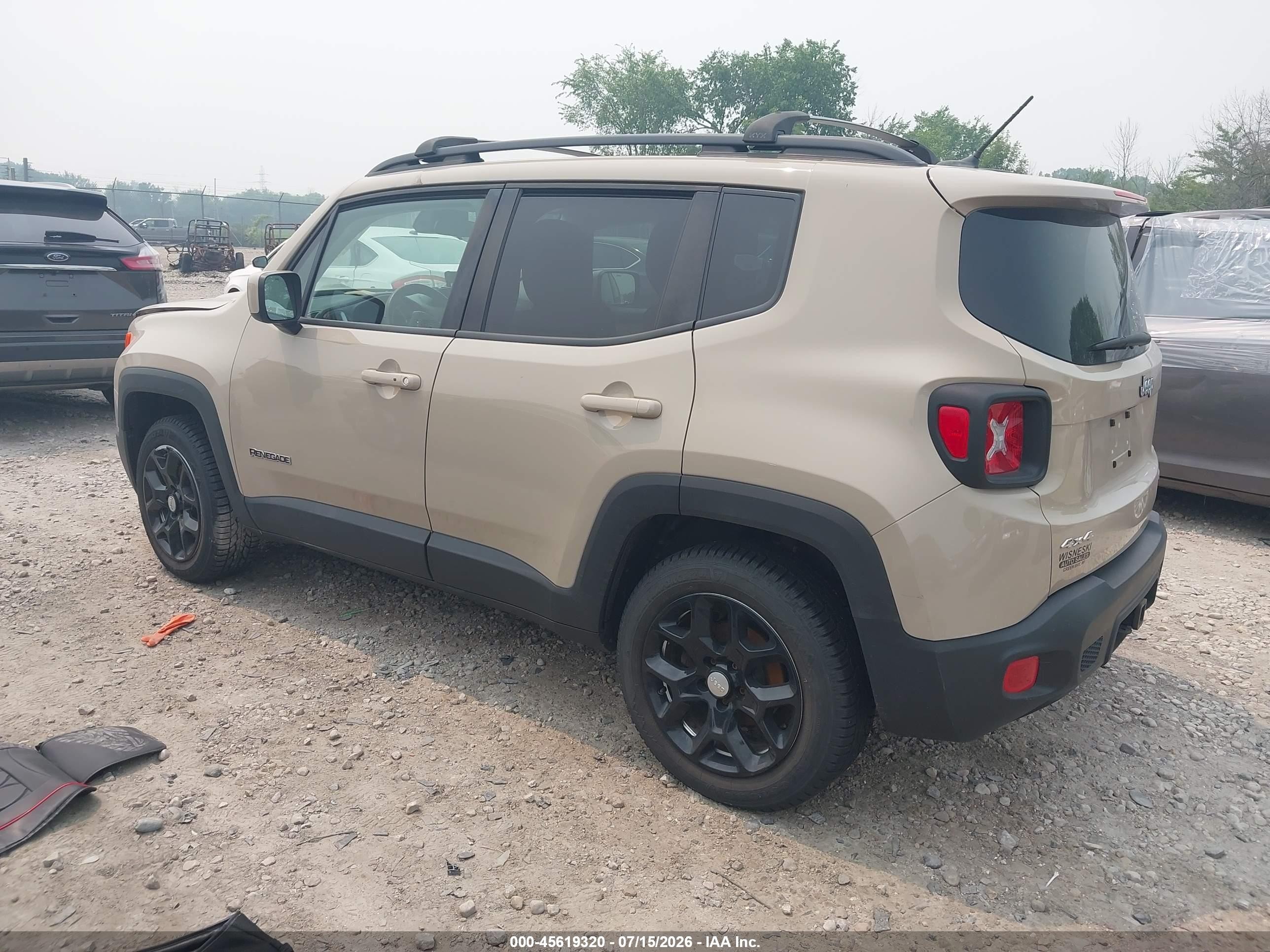 2015 Jeep Renegade Latitude Желто-коричневый vin: ZACCJBBT7FPB97720
