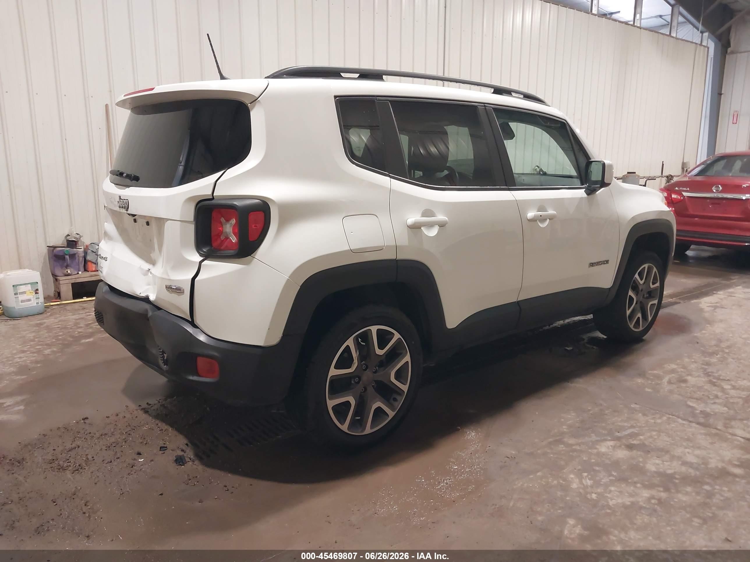 2015 Jeep Renegade Latitude White vin: ZACCJBBT7FPC04584