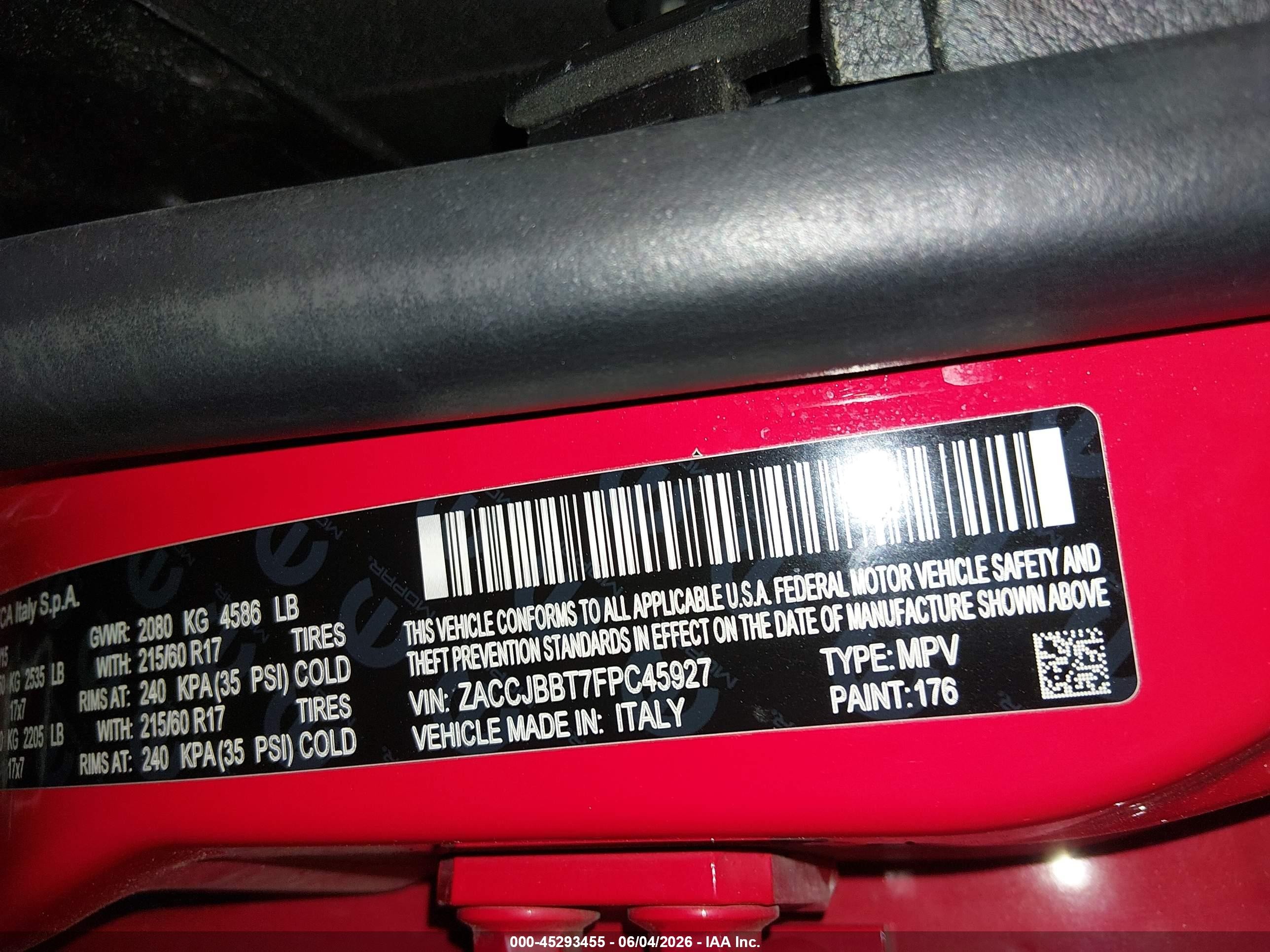2015 Jeep Renegade Latitude Red vin: ZACCJBBT7FPC45927