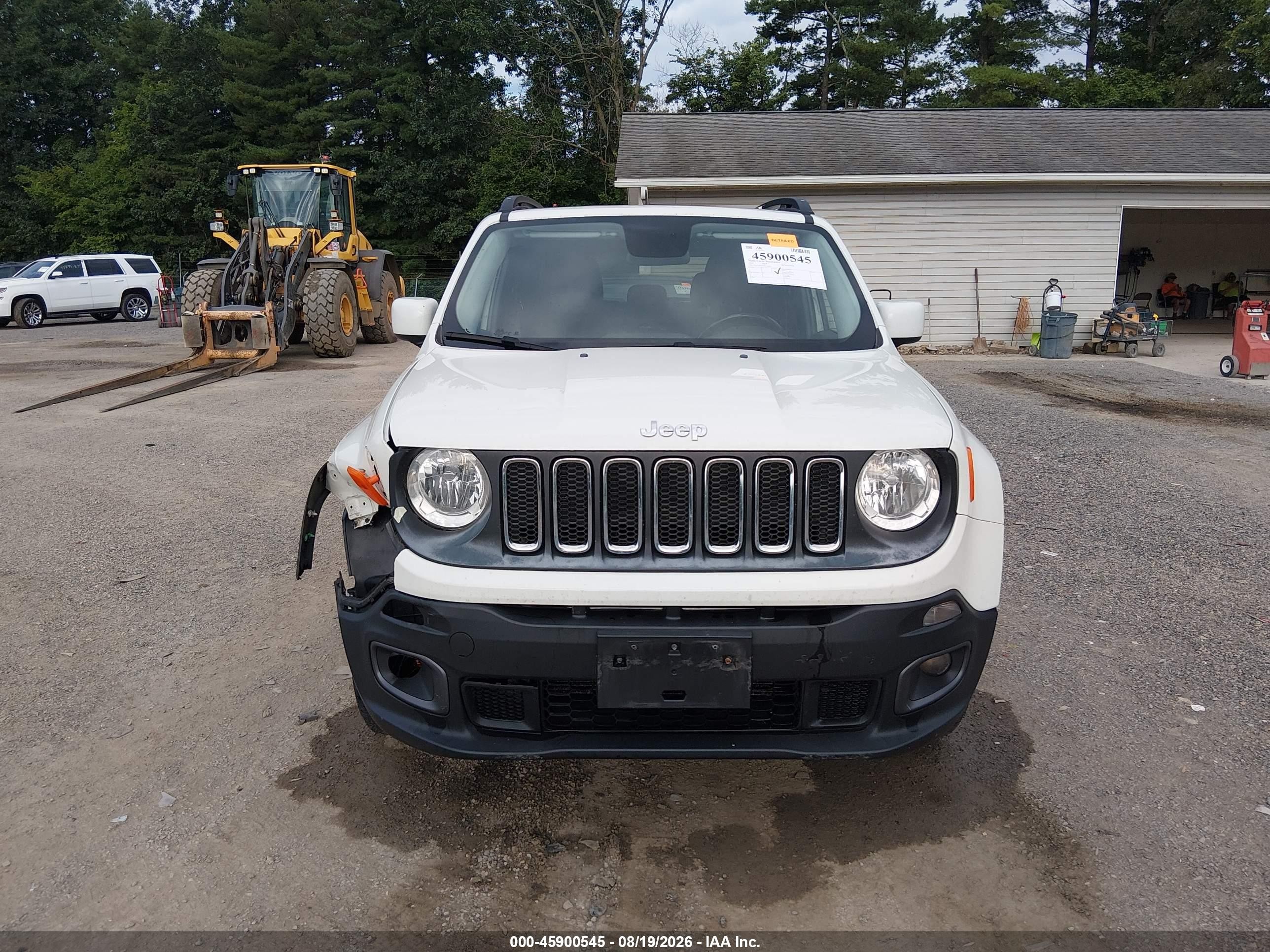 2016 Jeep Renegade Latitude White vin: ZACCJBBT7GPE18704