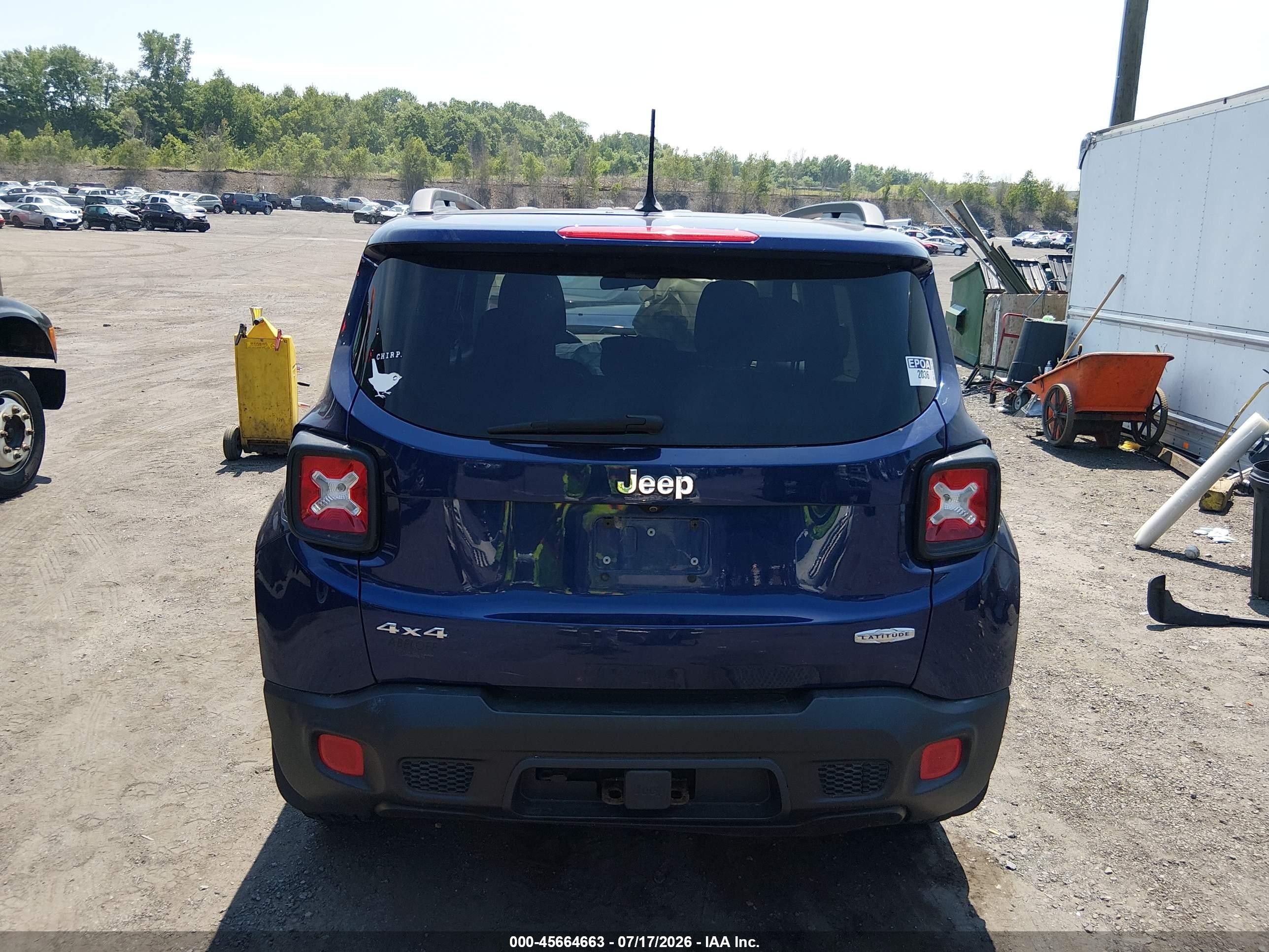 2016 Jeep Renegade Latitude Blue vin: ZACCJBBT8GPE40596